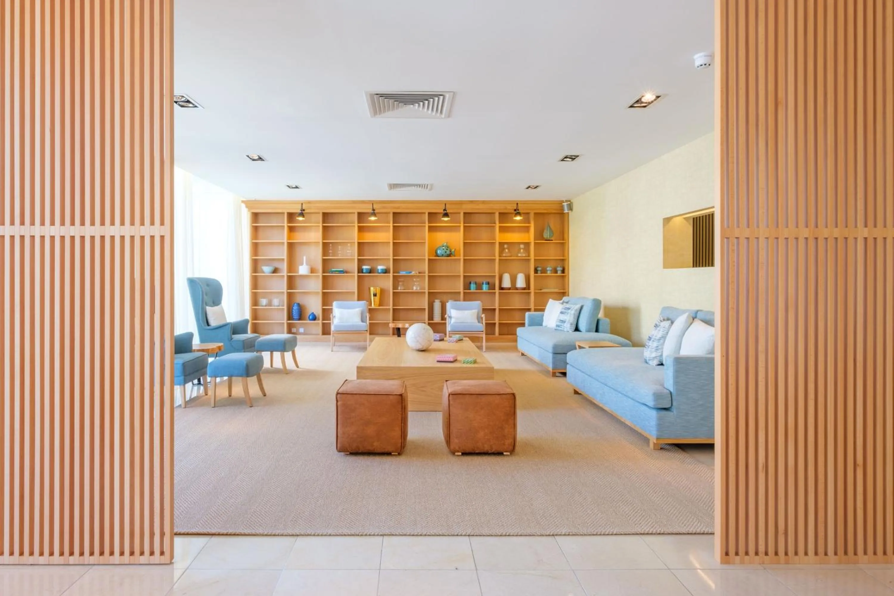 Game Room in Malibu Foz Hotel - La Maison Younan