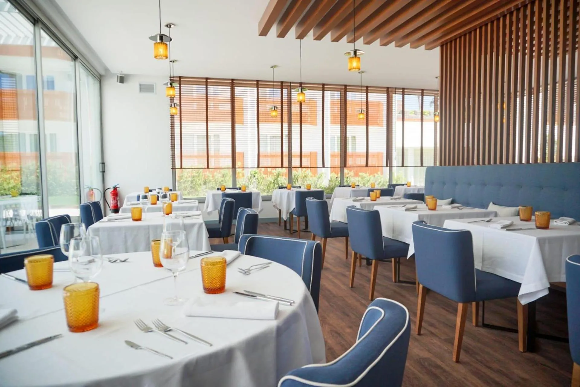 Restaurant/places to eat in Malibu Foz Hotel - La Maison Younan