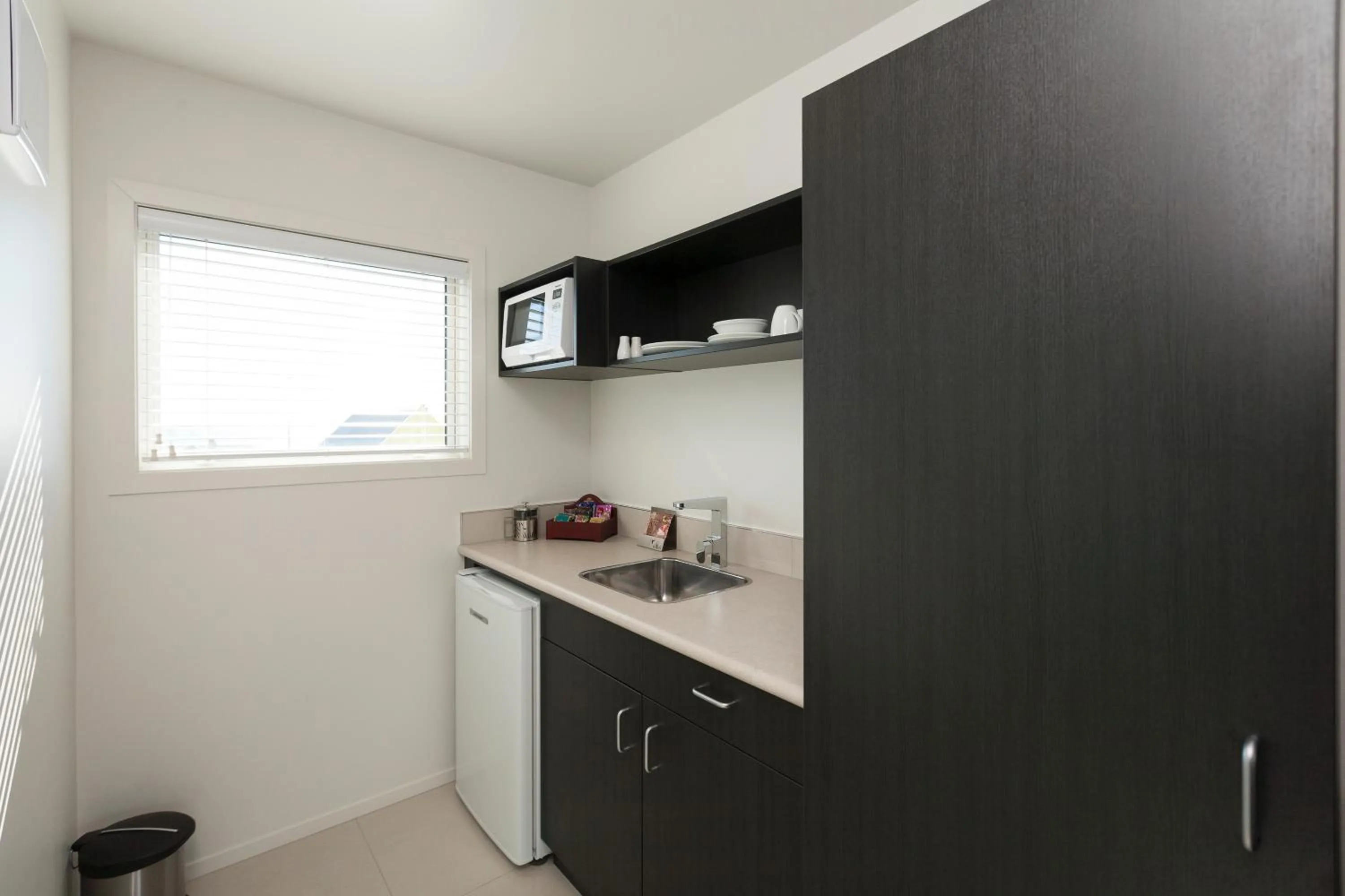 Coffee/tea facilities in The Dawson Motel