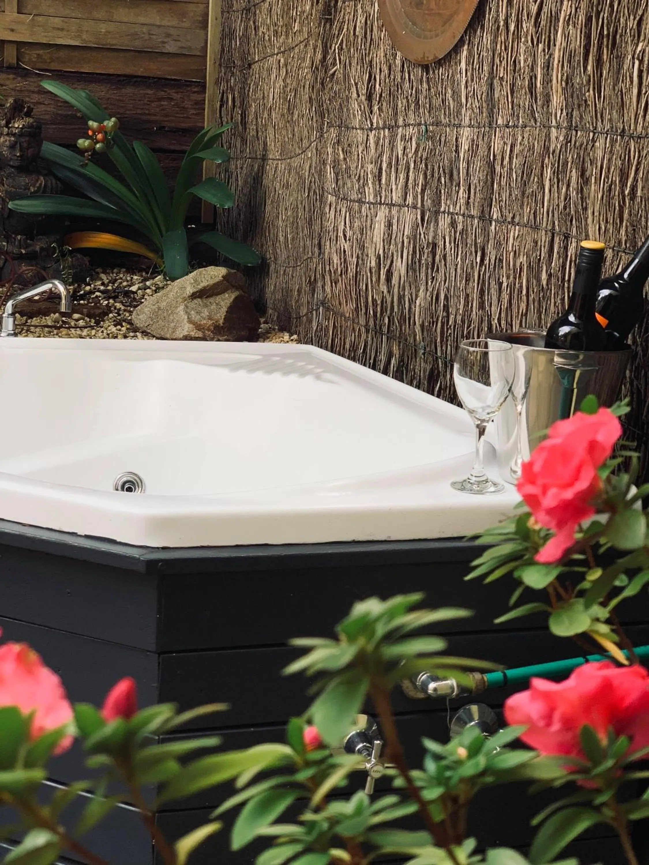 Bath in Weeroona Bed And Breakfast