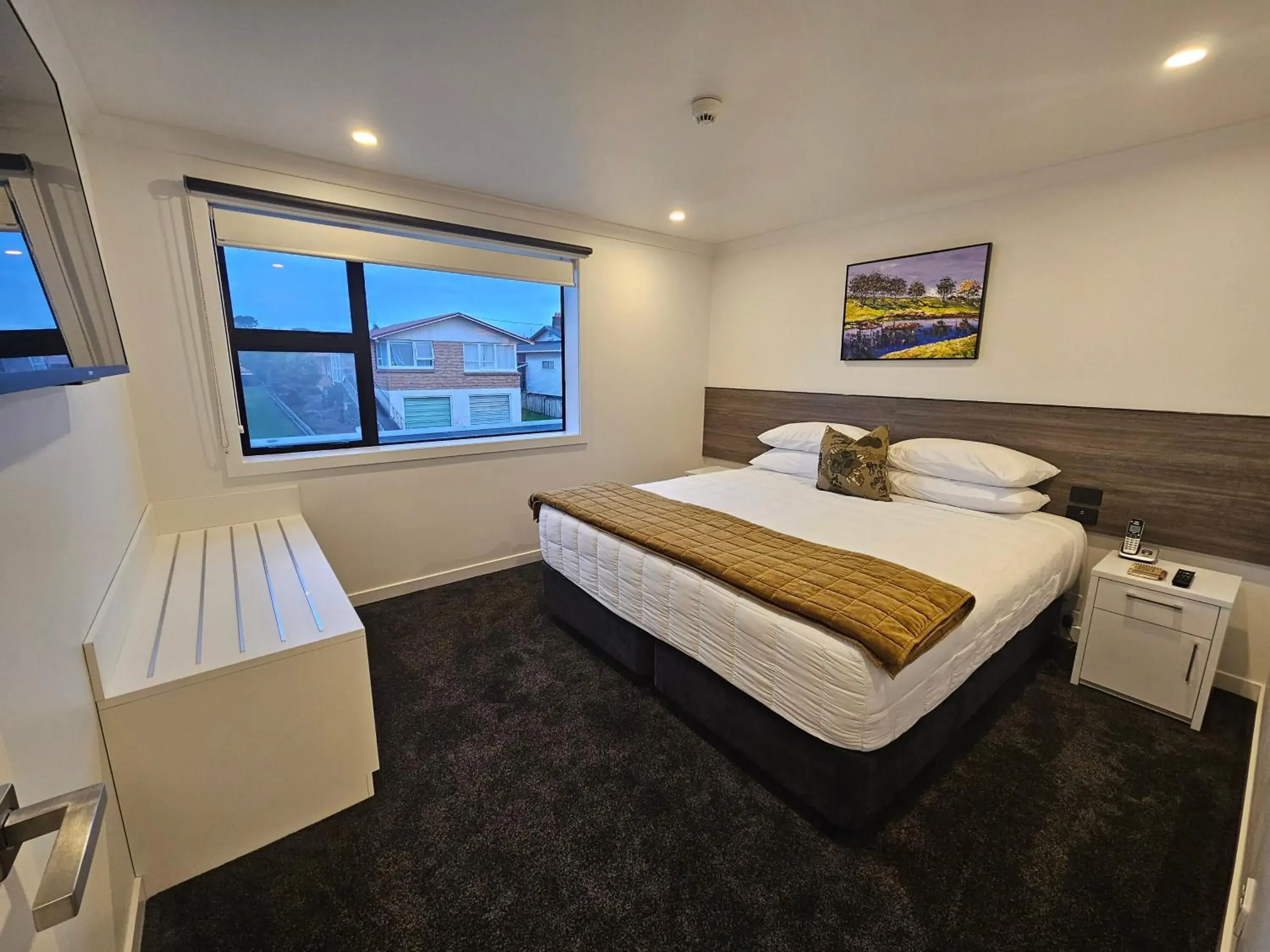 Bed in The Devon Hotel A Heritage Hotel Bed in The Devon Hotel A Heritage Hotel