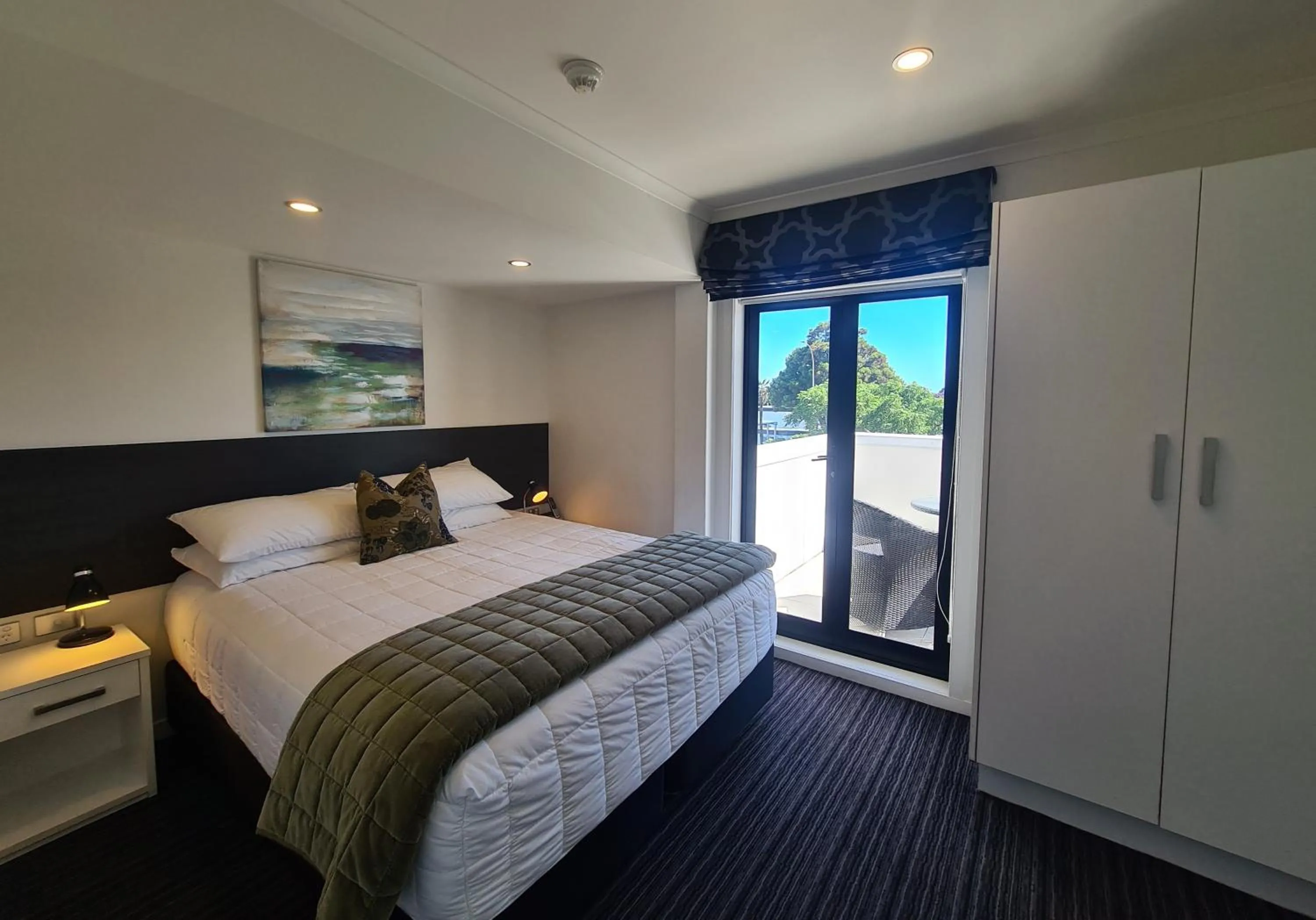 Bed in The Devon Hotel A Heritage Hotel