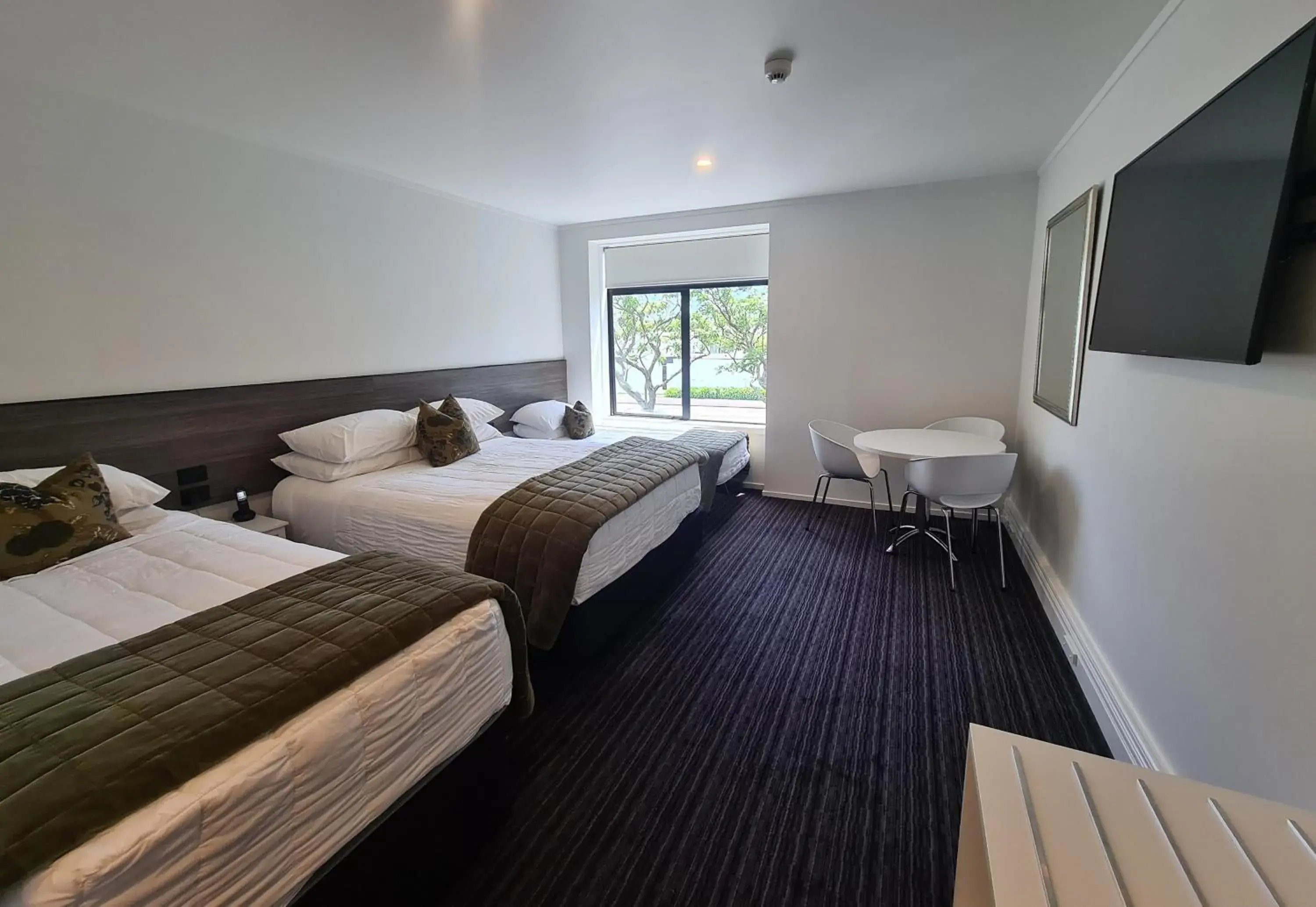 Queen & Single Studio (with Trundler on request) in The Devon Hotel A Heritage Hotel Queen & Single Studio (with Trundler on request) in The Devon Hotel A Heritage Hotel