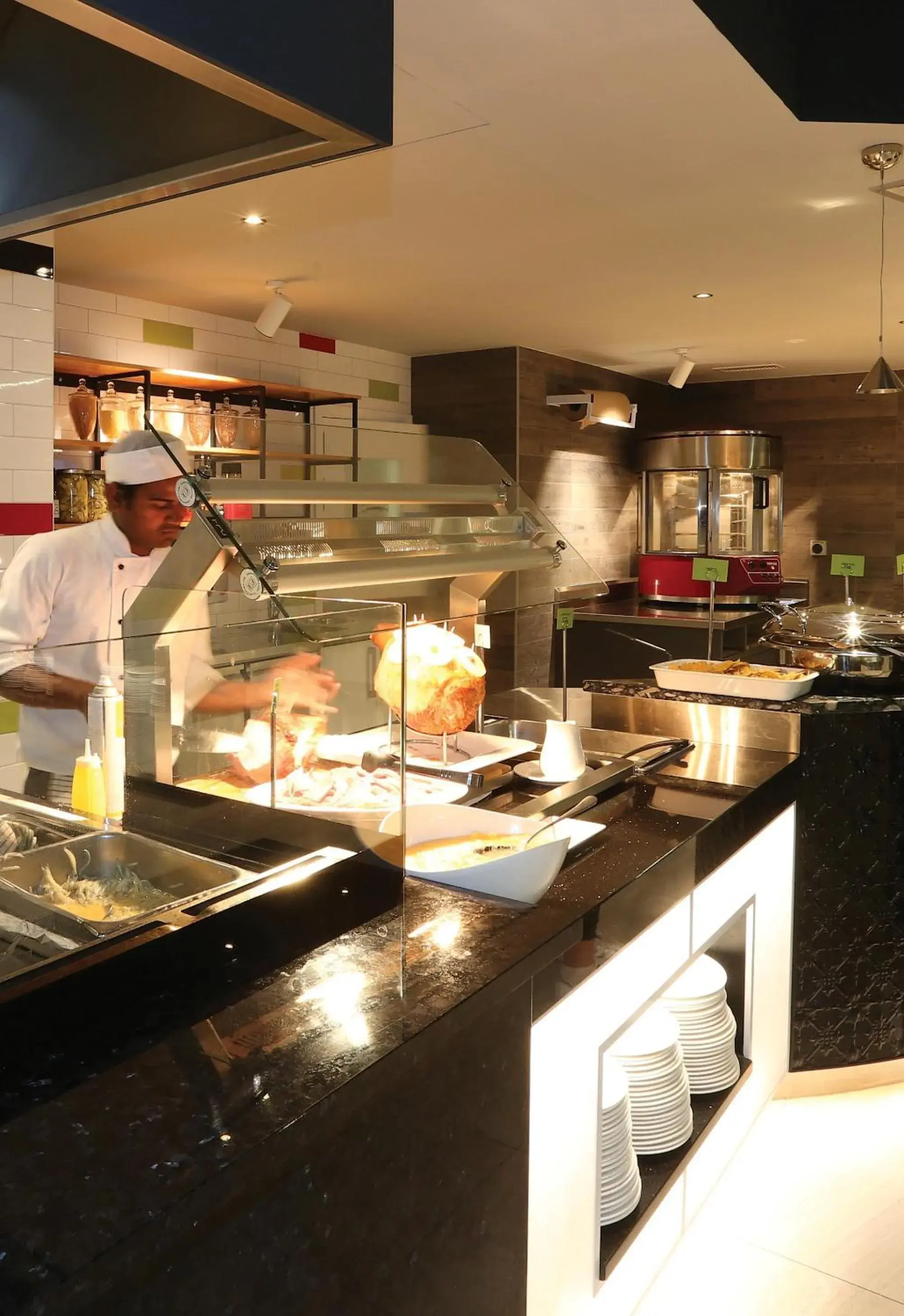 Food and drinks in The Devon Hotel A Heritage Hotel Food and drinks in The Devon Hotel A Heritage Hotel