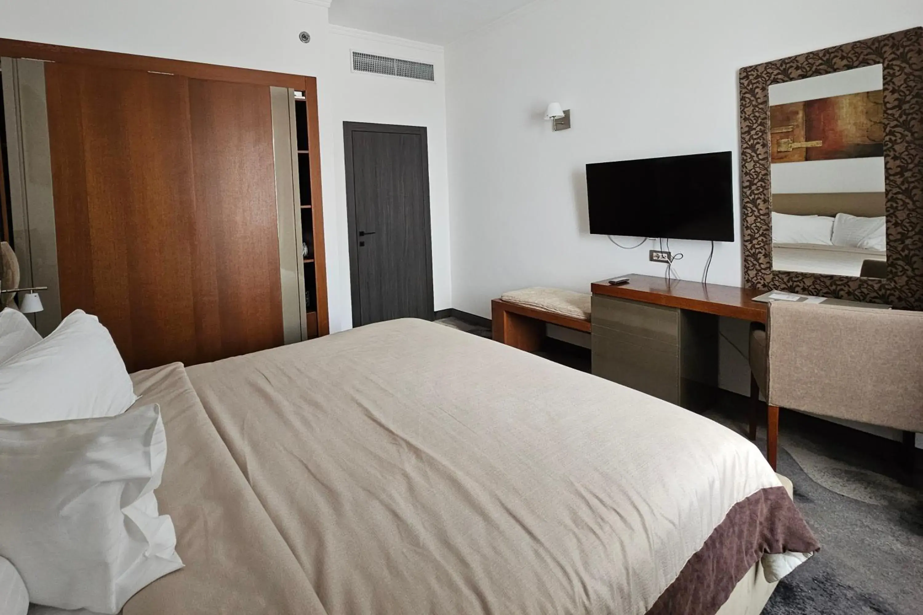 Bed in Iaki Conference & Spa Hotel Bed in Iaki Conference & Spa Hotel