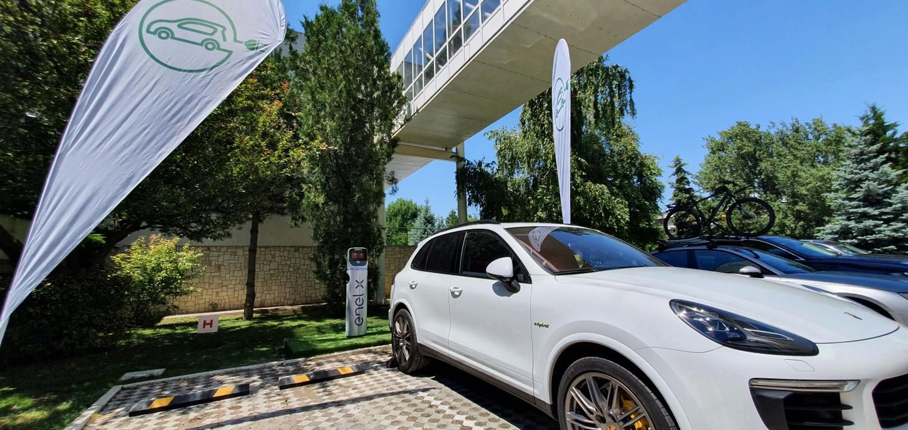 Garden view in Iaki Conference & Spa Hotel