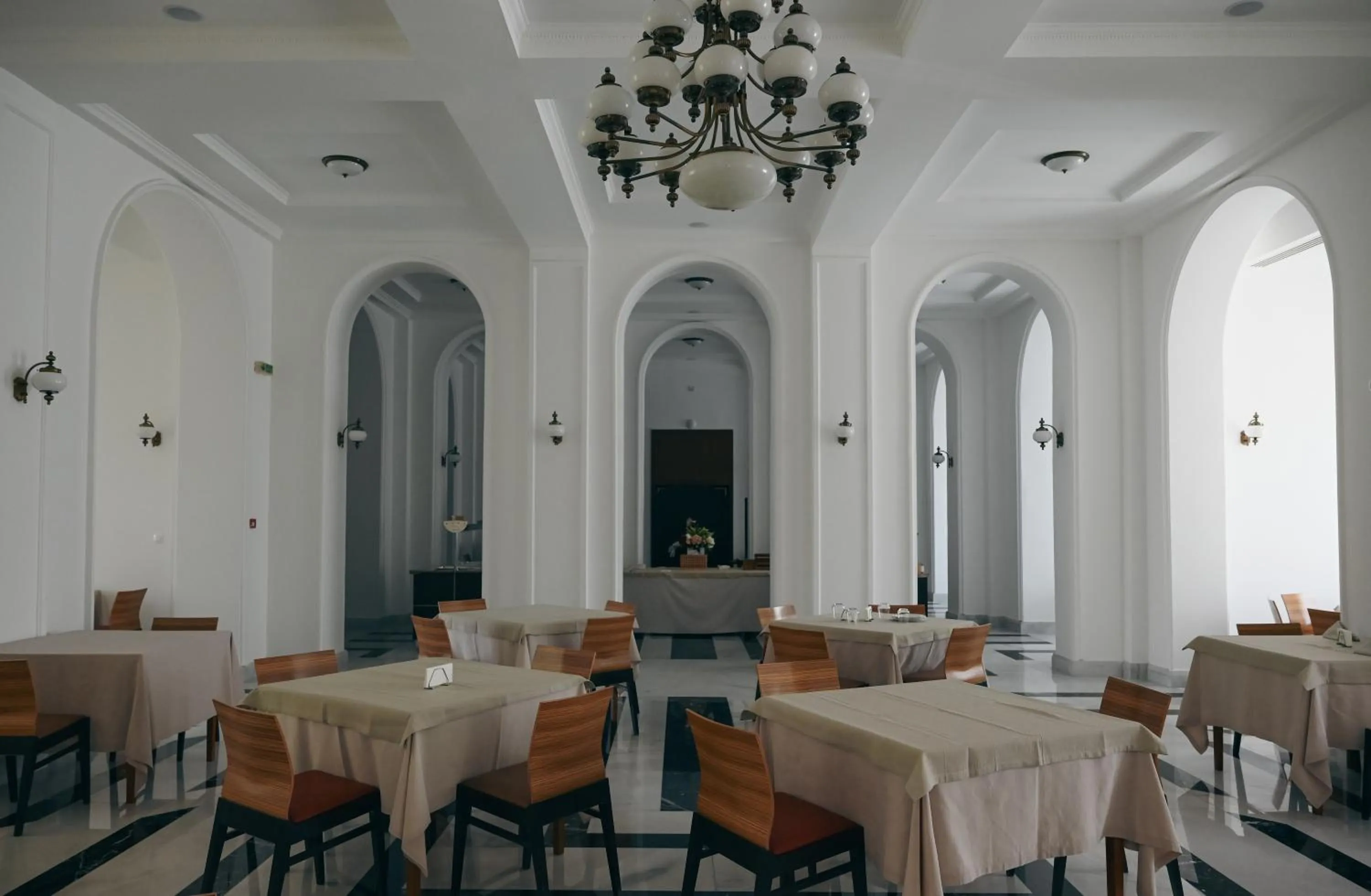 Restaurant/places to eat in Iaki Conference & Spa Hotel