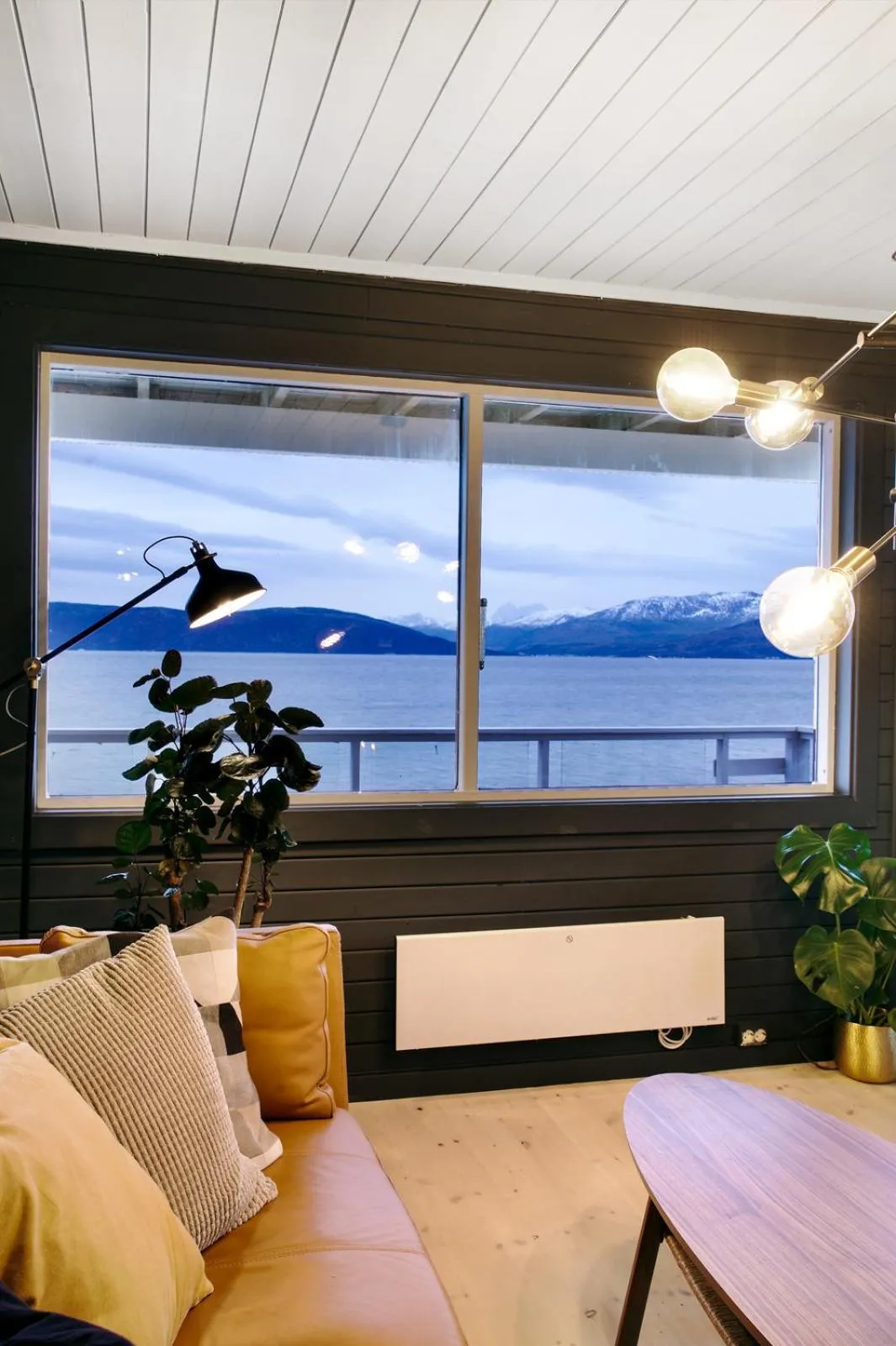 Living room in Buvik Sea Lodge Apartments