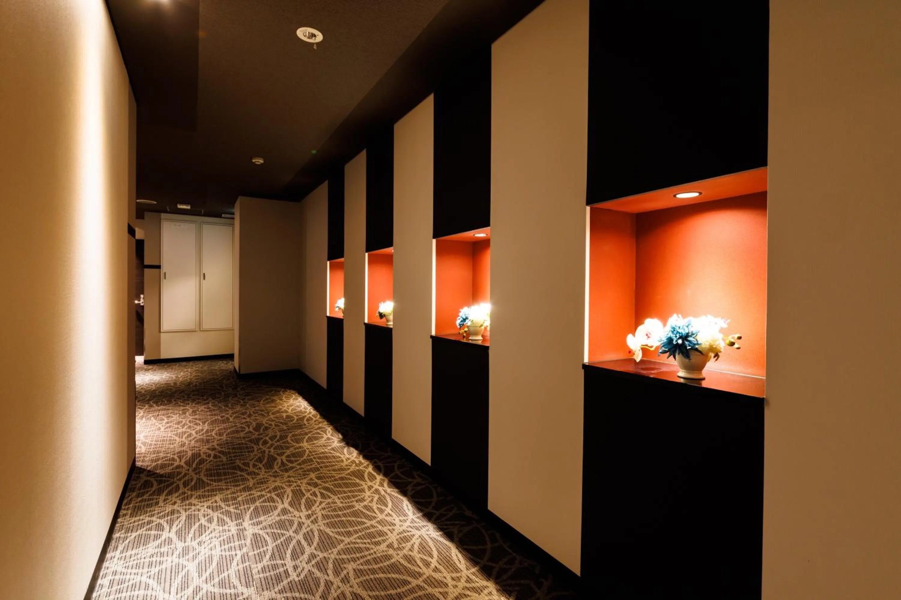 Communal lounge/ TV room in Hotel Fosse Himeji