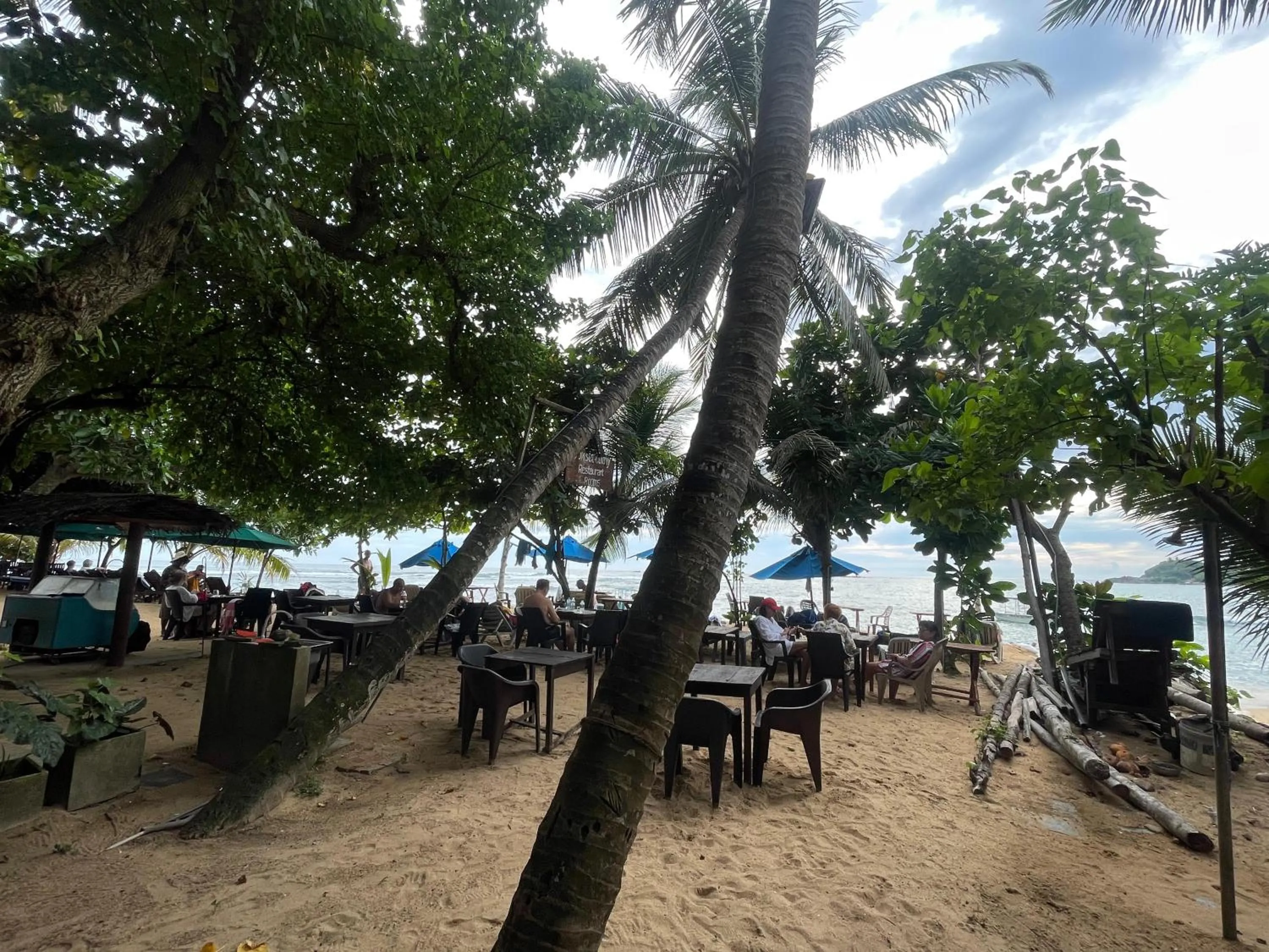 Sunset Colony Beach Resort