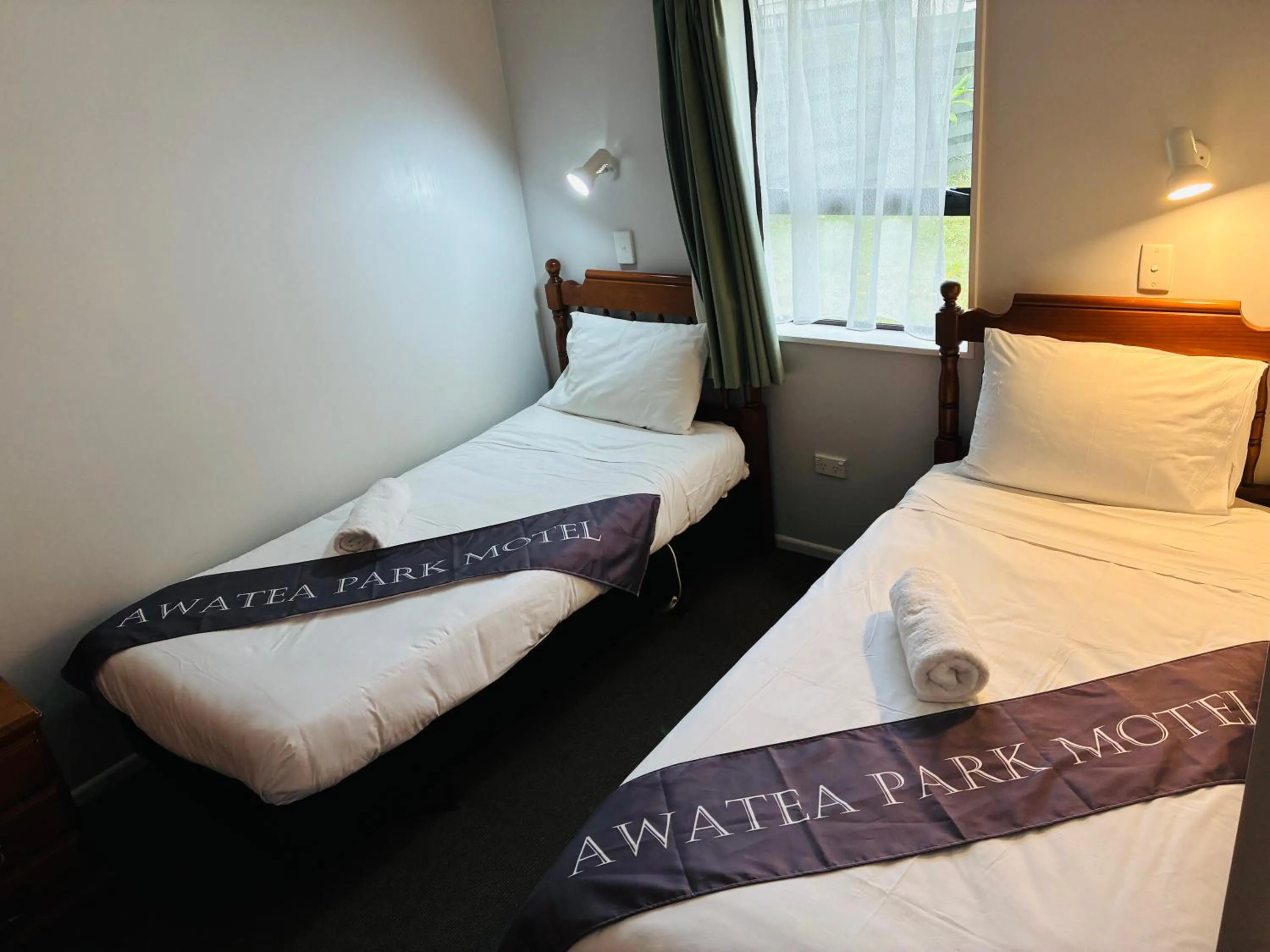 Bedroom, Bed in Awatea Park Motel