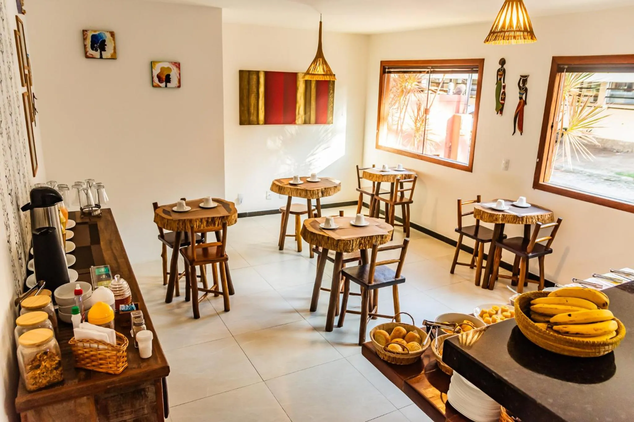 Food and drinks in Morena Jambo