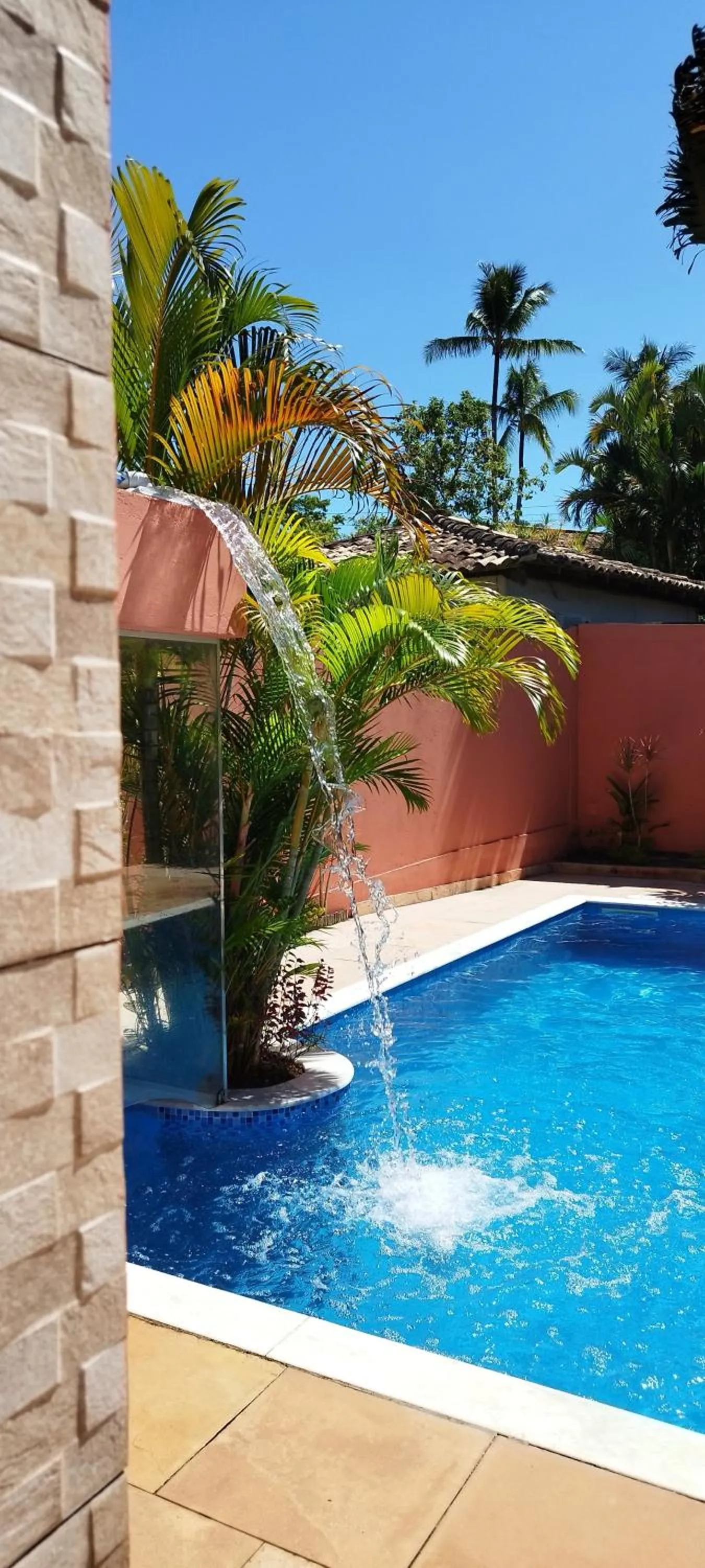 Swimming pool in Morena Jambo