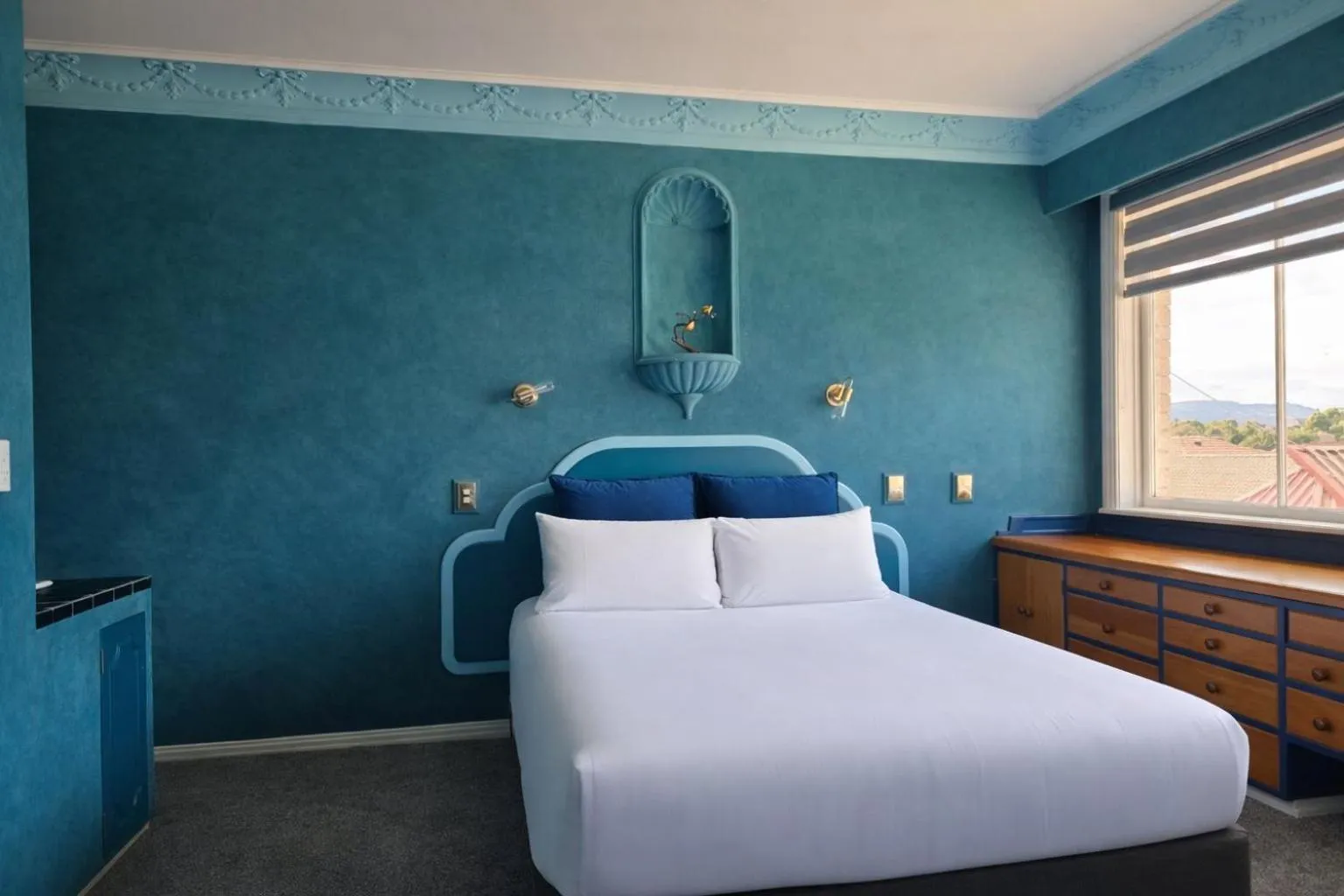 Bedroom, Bed in Pure Motel