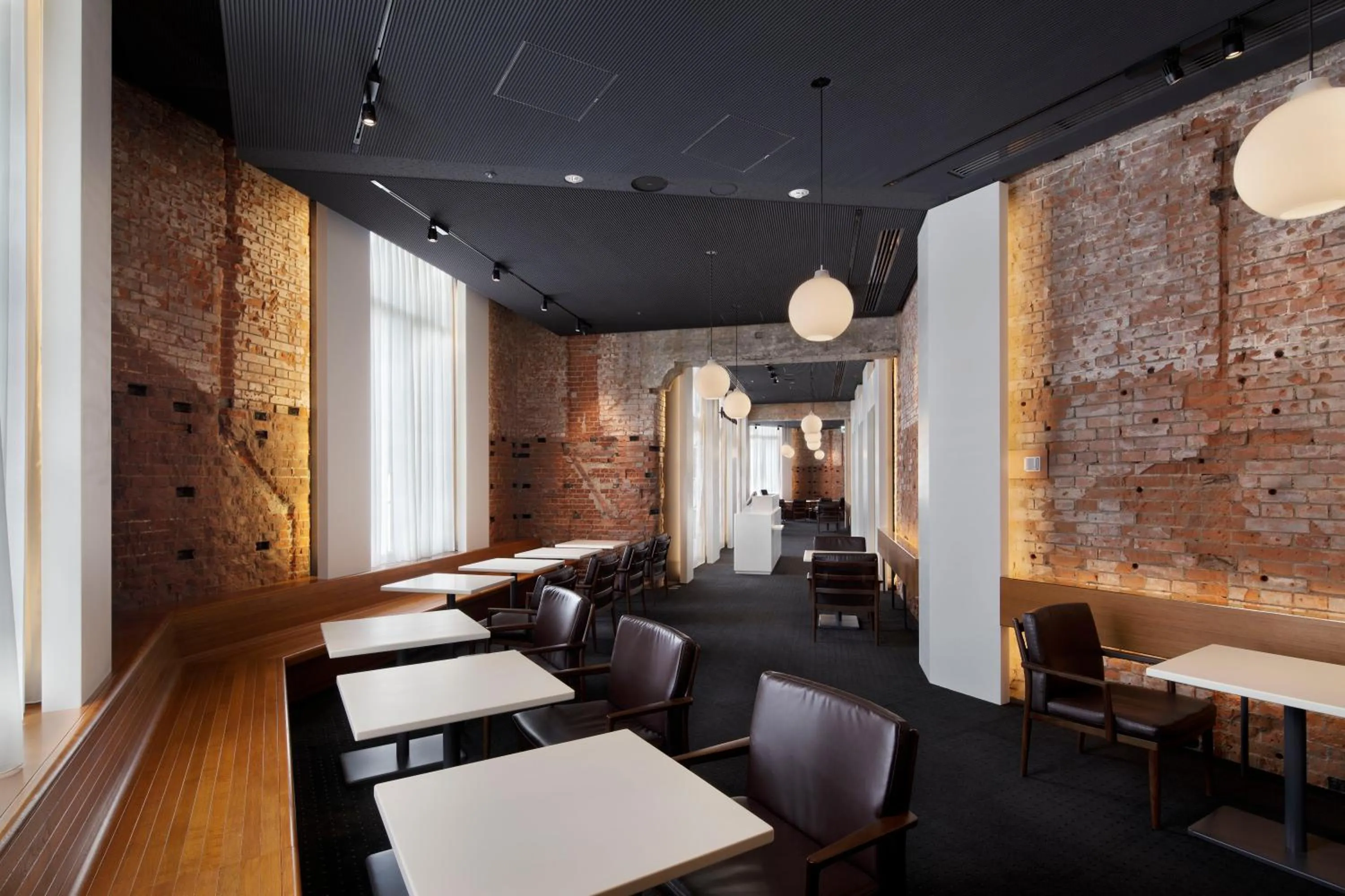 Restaurant/places to eat in The Tokyo Station Hotel