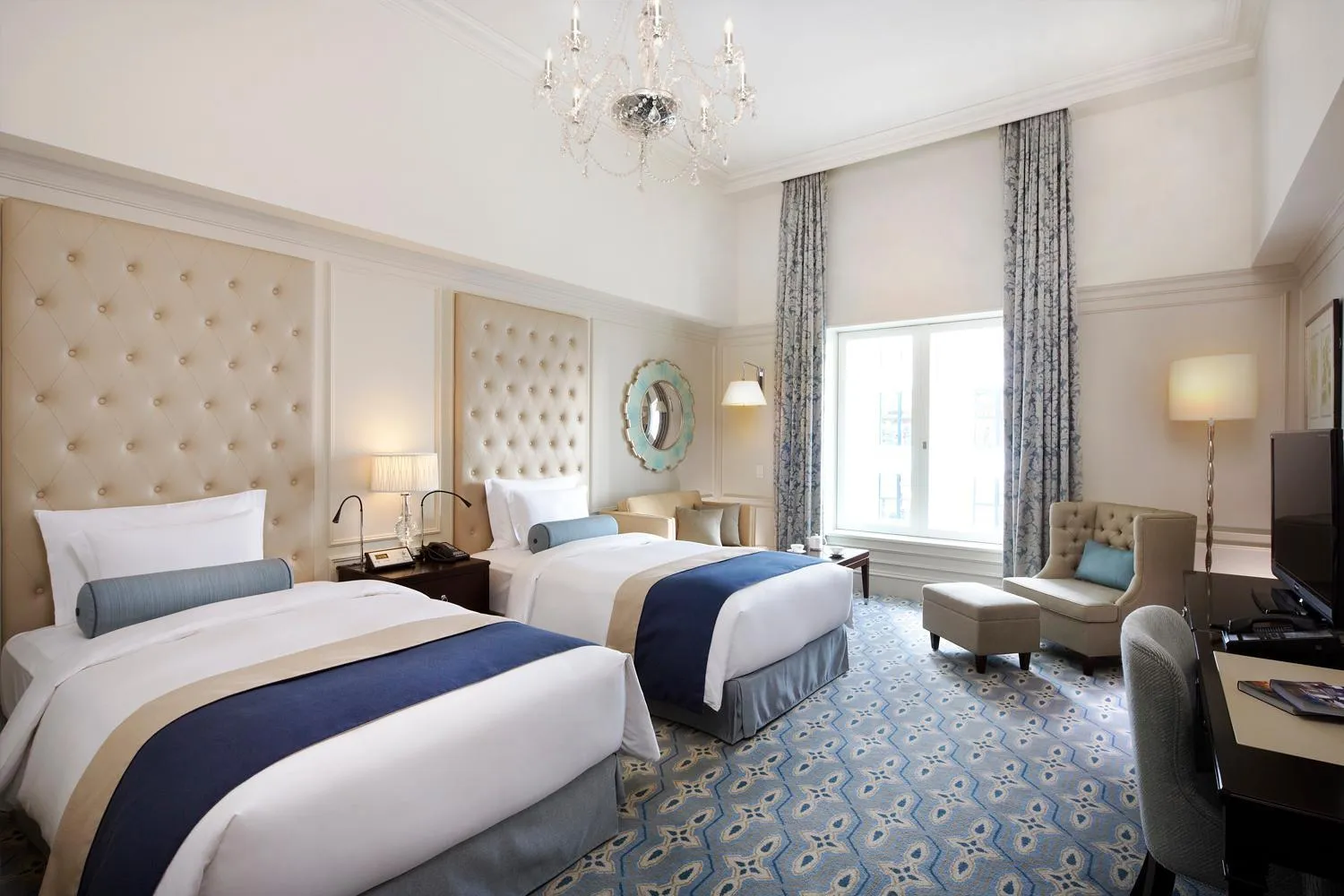 Photo of the whole room, Bed in The Tokyo Station Hotel