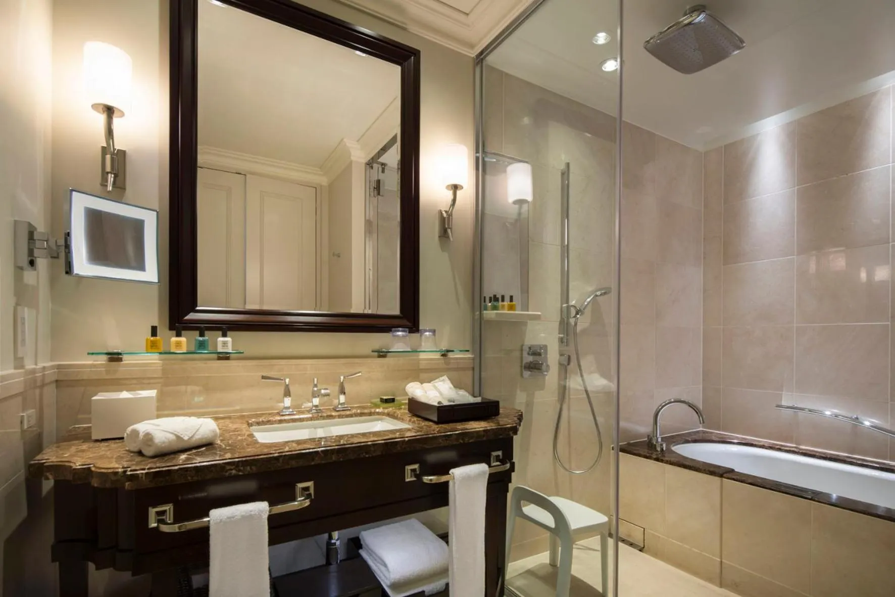 Bathroom in The Tokyo Station Hotel