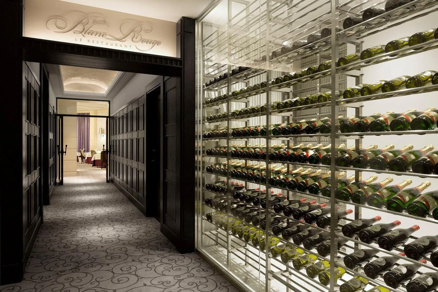 Restaurant/places to eat in The Tokyo Station Hotel