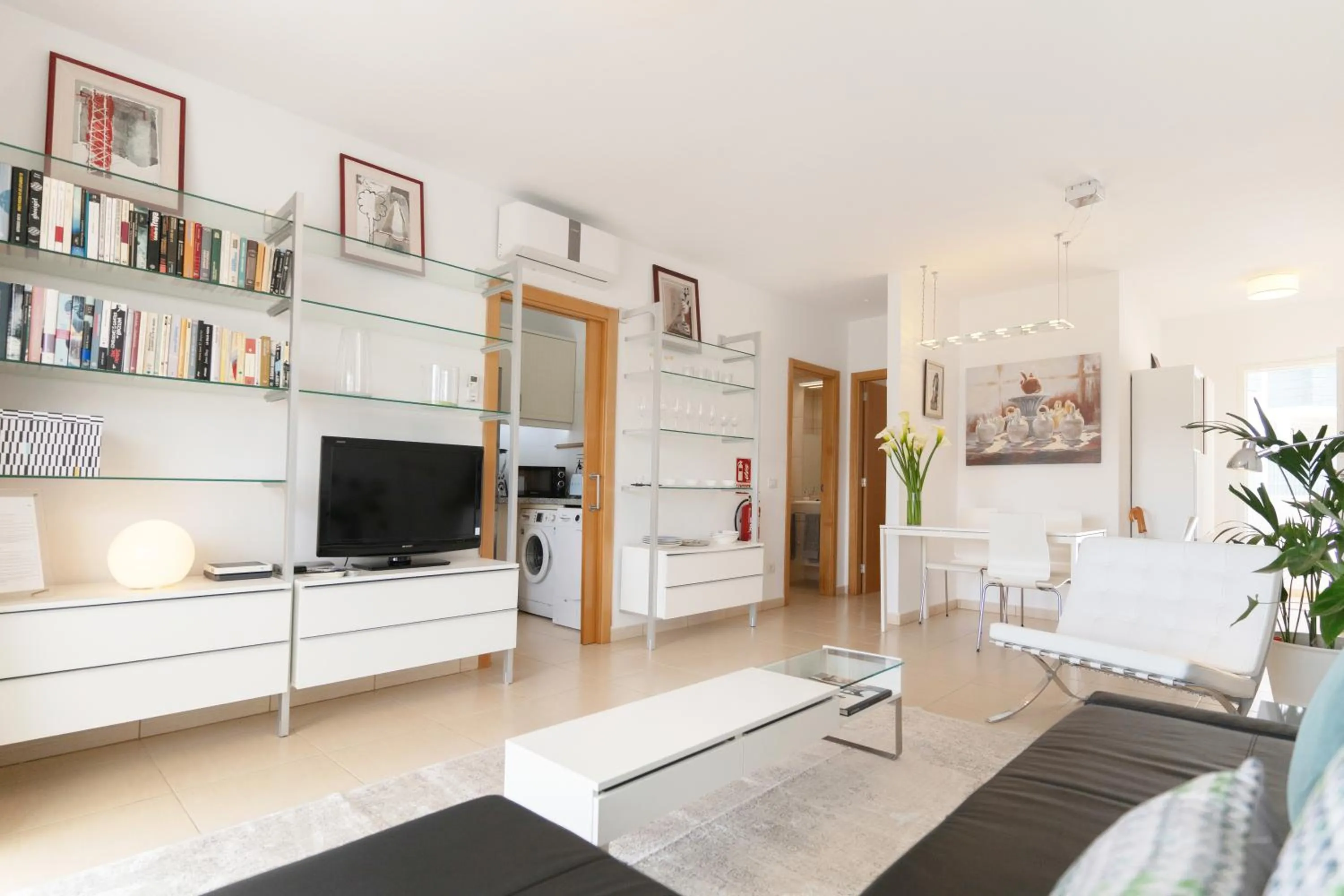 TV and multimedia in Apartamentos Lavanda
