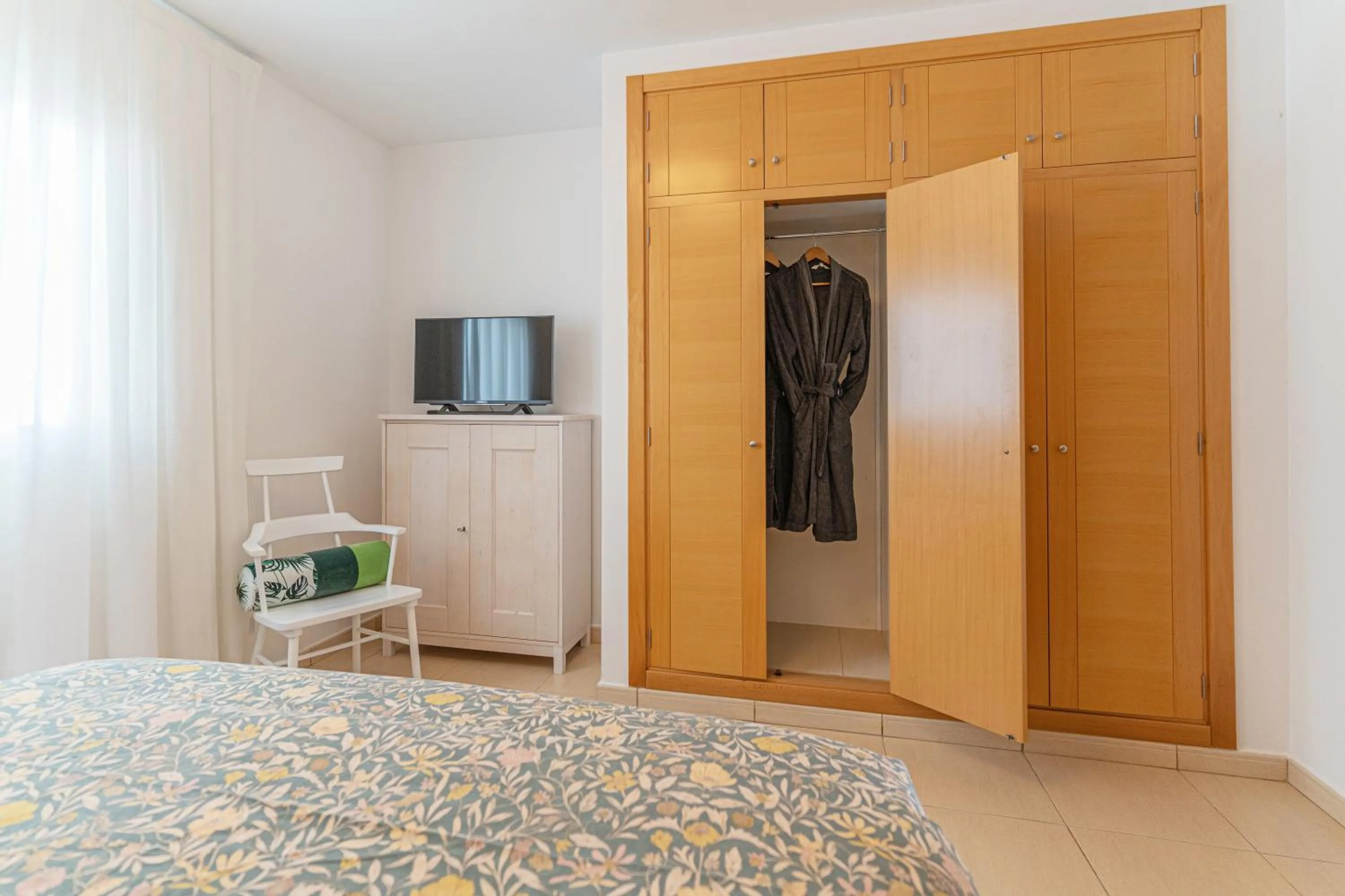 Bedroom, Bed in Apartamentos Lavanda