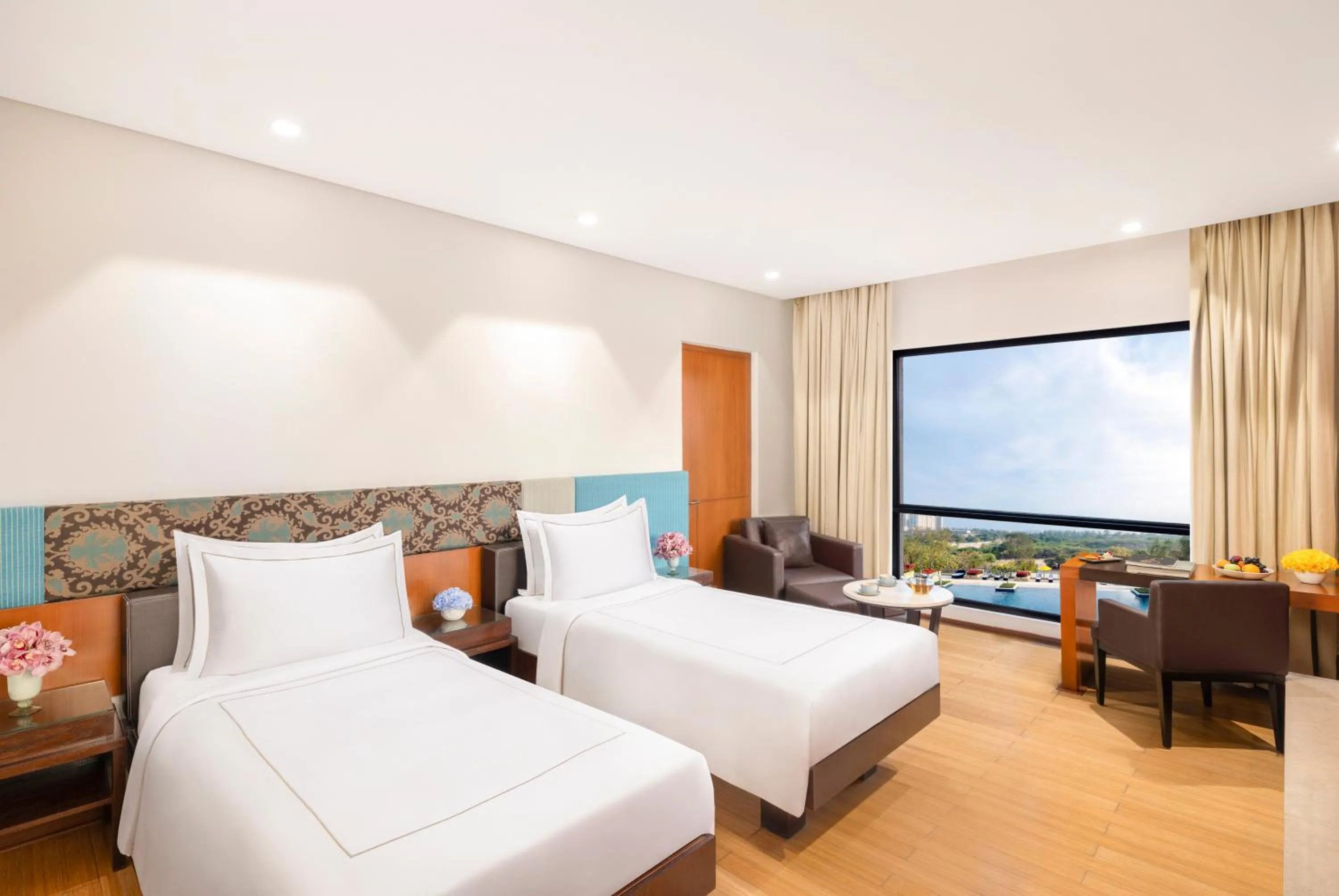 City view, Bed in Taj Surajkund Resort & Spa, Delhi NCR