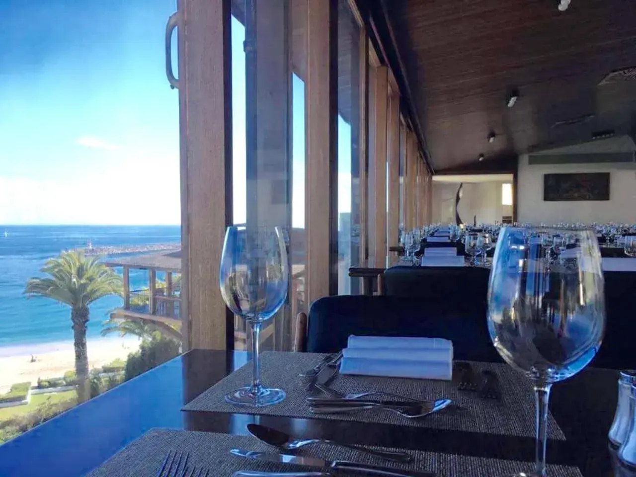 Restaurant/places to eat in Hotel do Mar Restaurant/places to eat in Hotel do Mar