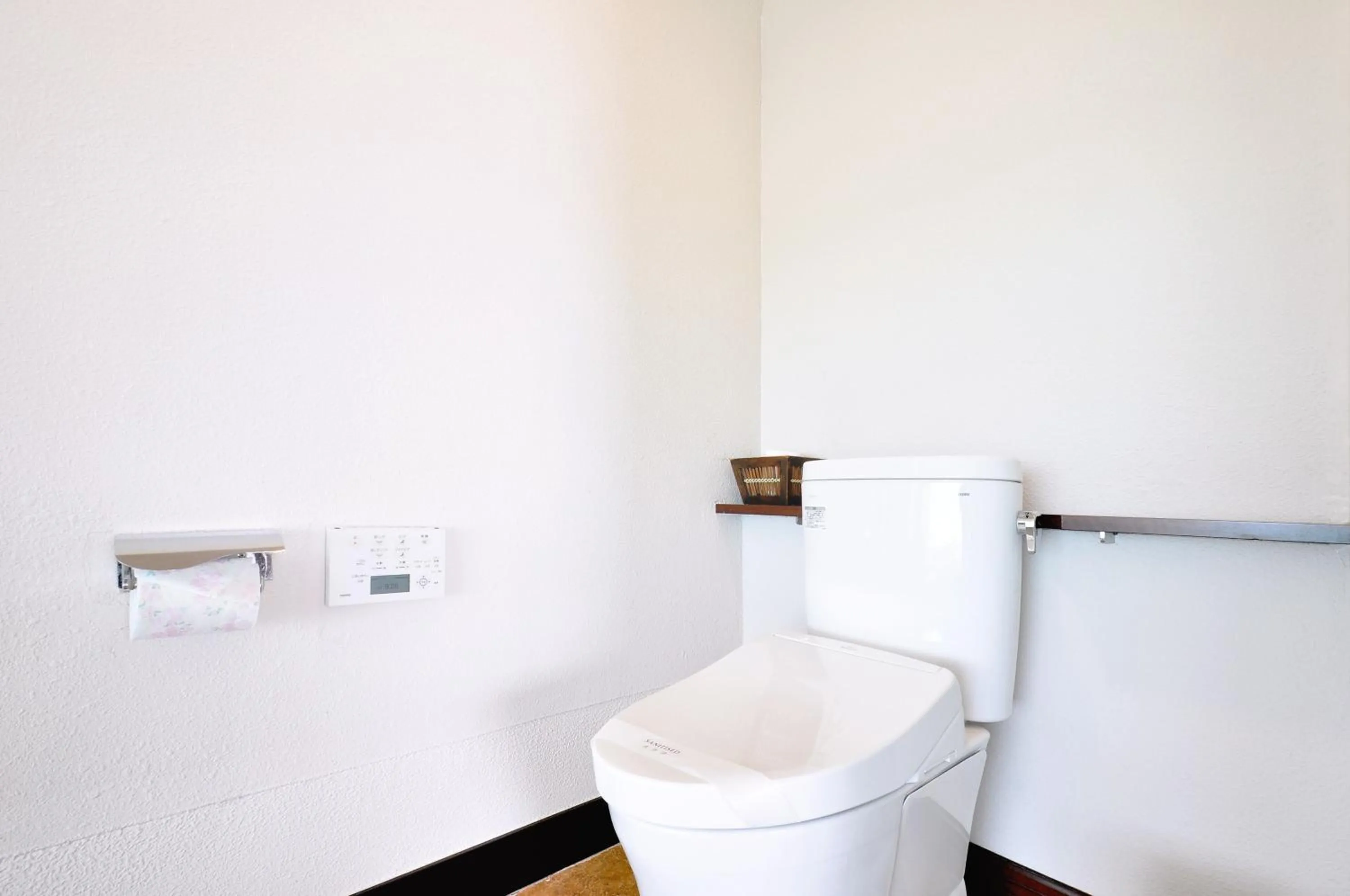 Photo of the whole room in Marine Lodge Marea