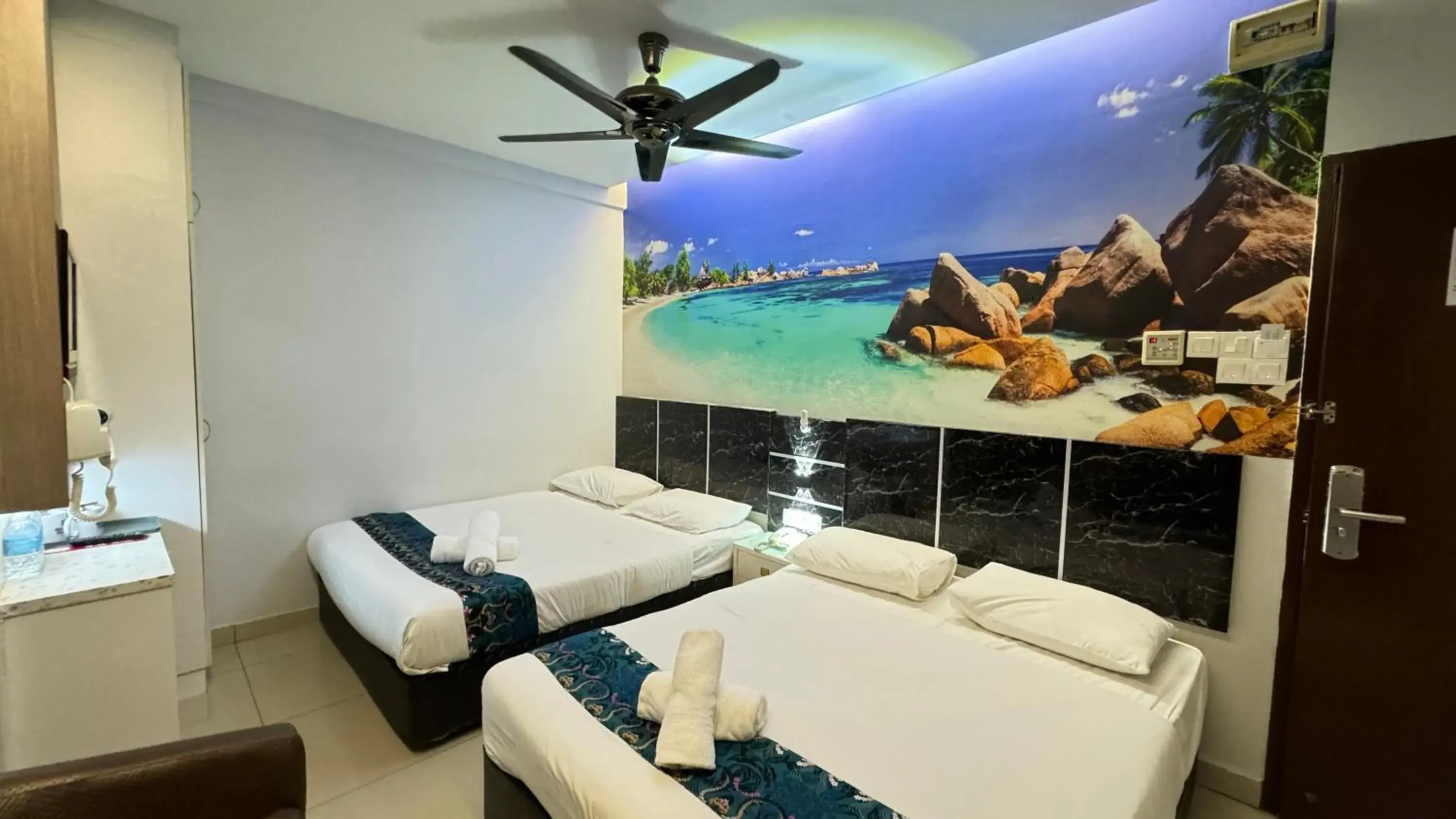 Bed in Best View Hotel Bandar Sunway # Near Sunway Medical-Pyramid-Lagoon Bed in Best View Hotel Bandar Sunway # Near Sunway Medical-Pyramid-Lagoon