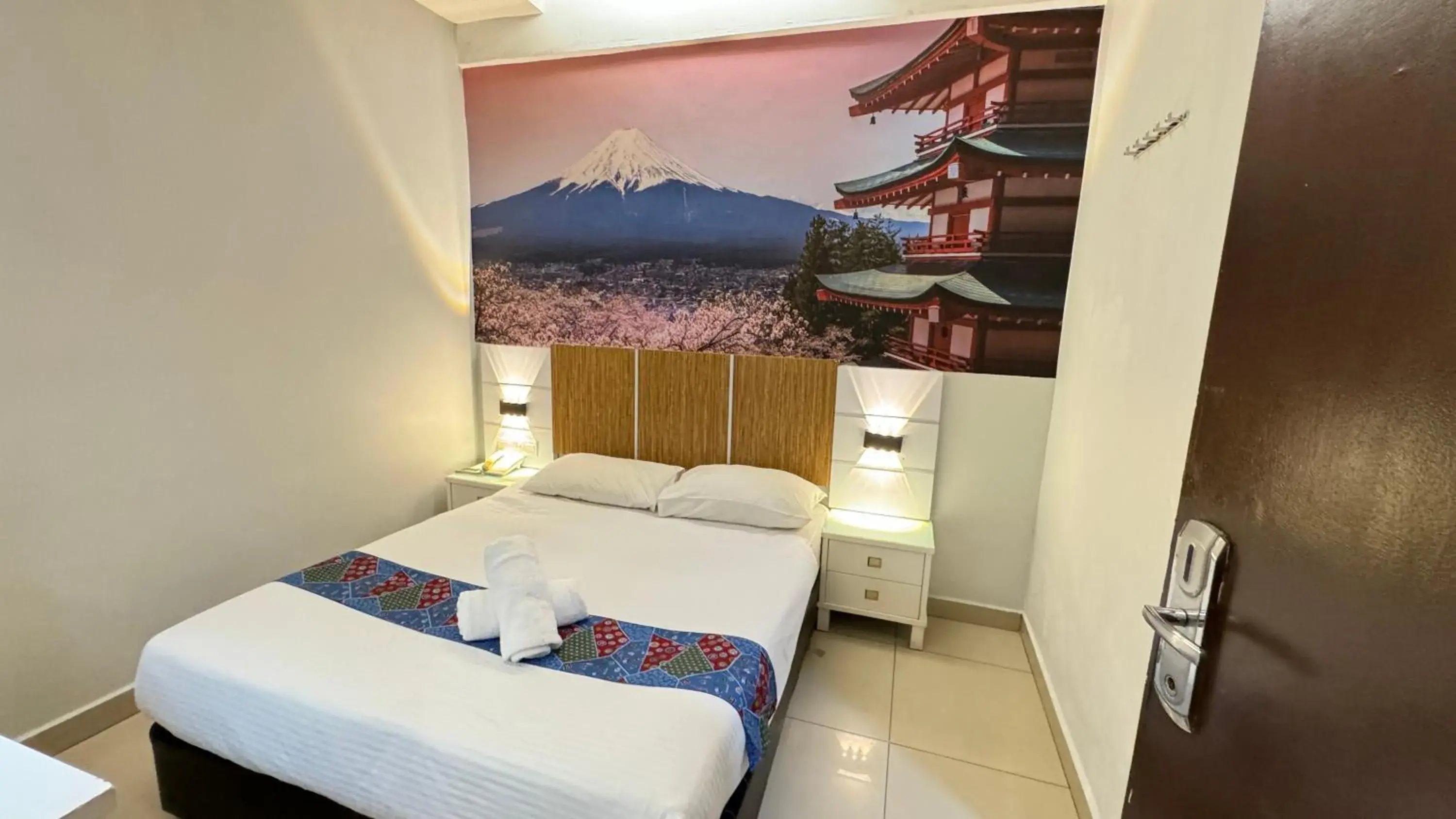 Bedroom, Bed in Best View Hotel Bandar Sunway # Near Sunway Medical-Pyramid-Lagoon Bedroom, Bed in Best View Hotel Bandar Sunway # Near Sunway Medical-Pyramid-Lagoon