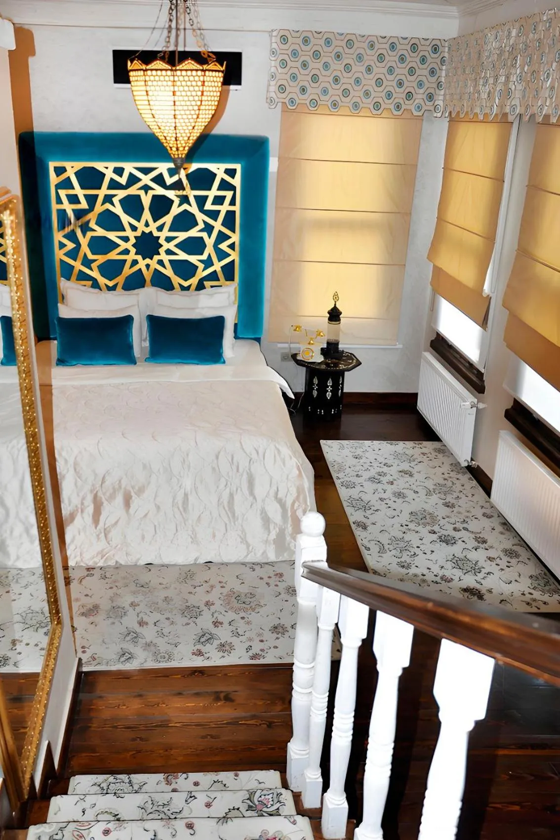 Bed in İstanbul Bosphorus Hotel Symbola