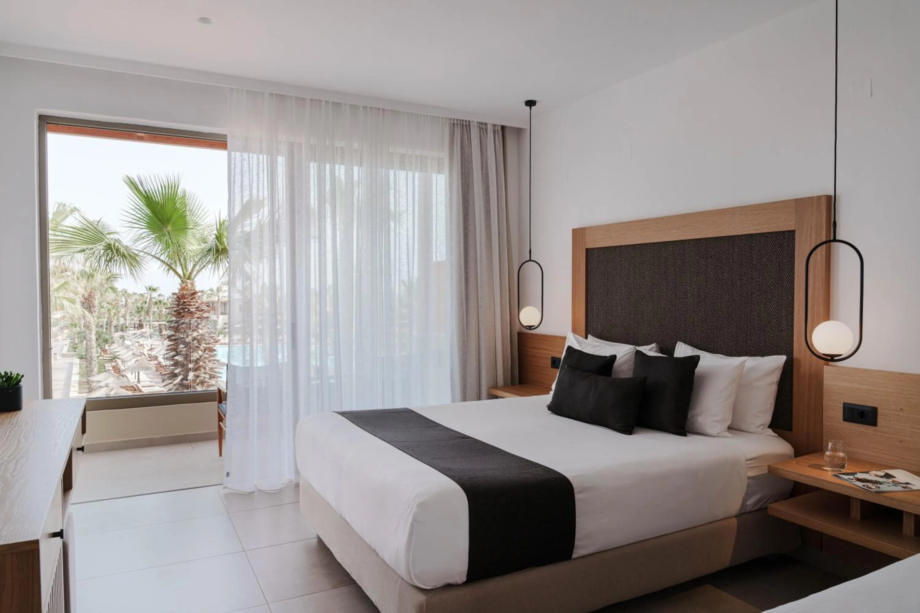 Bed in Stella Palace Aqua Park Resort