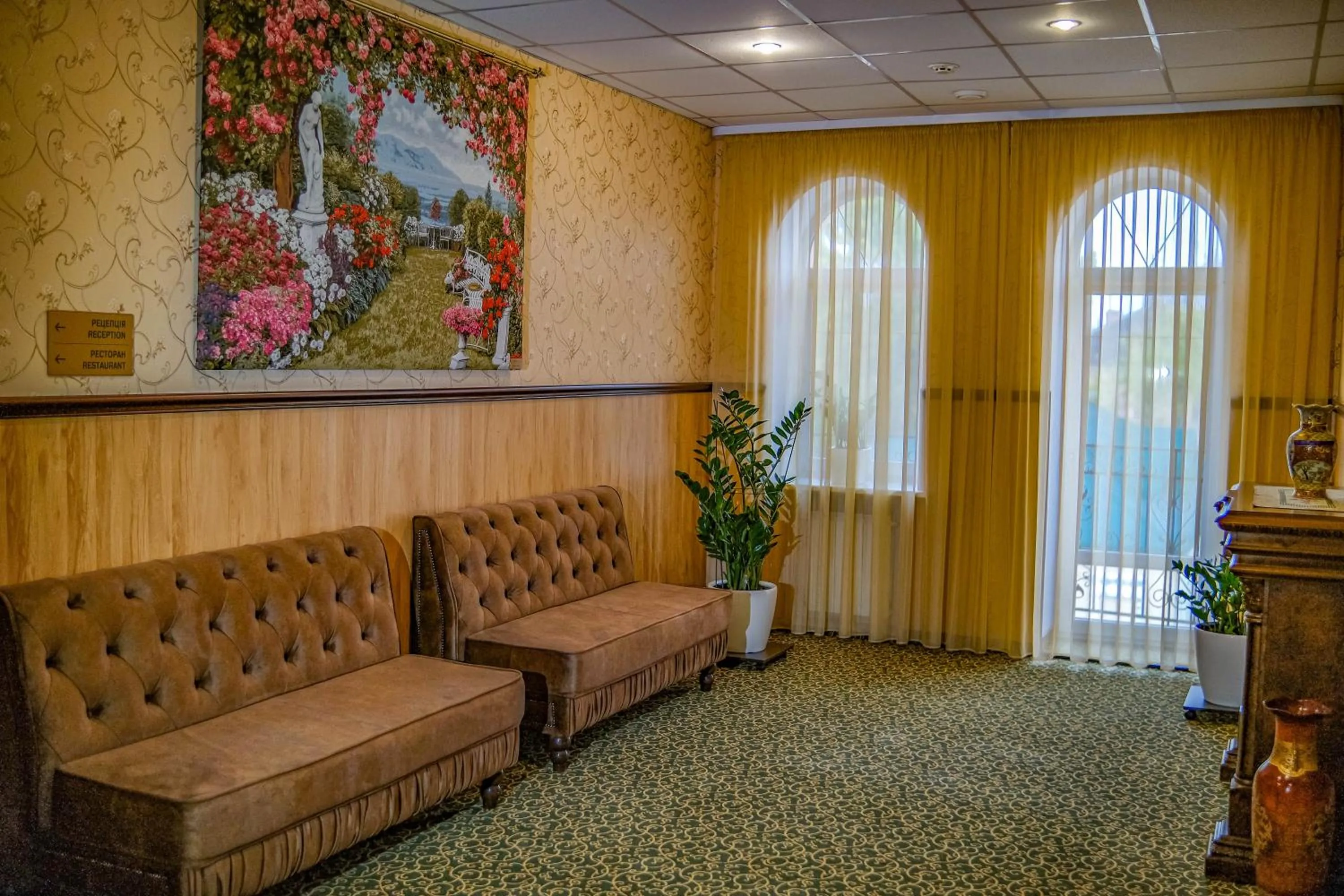 Decorative detail in Premier Hotel Palazzo