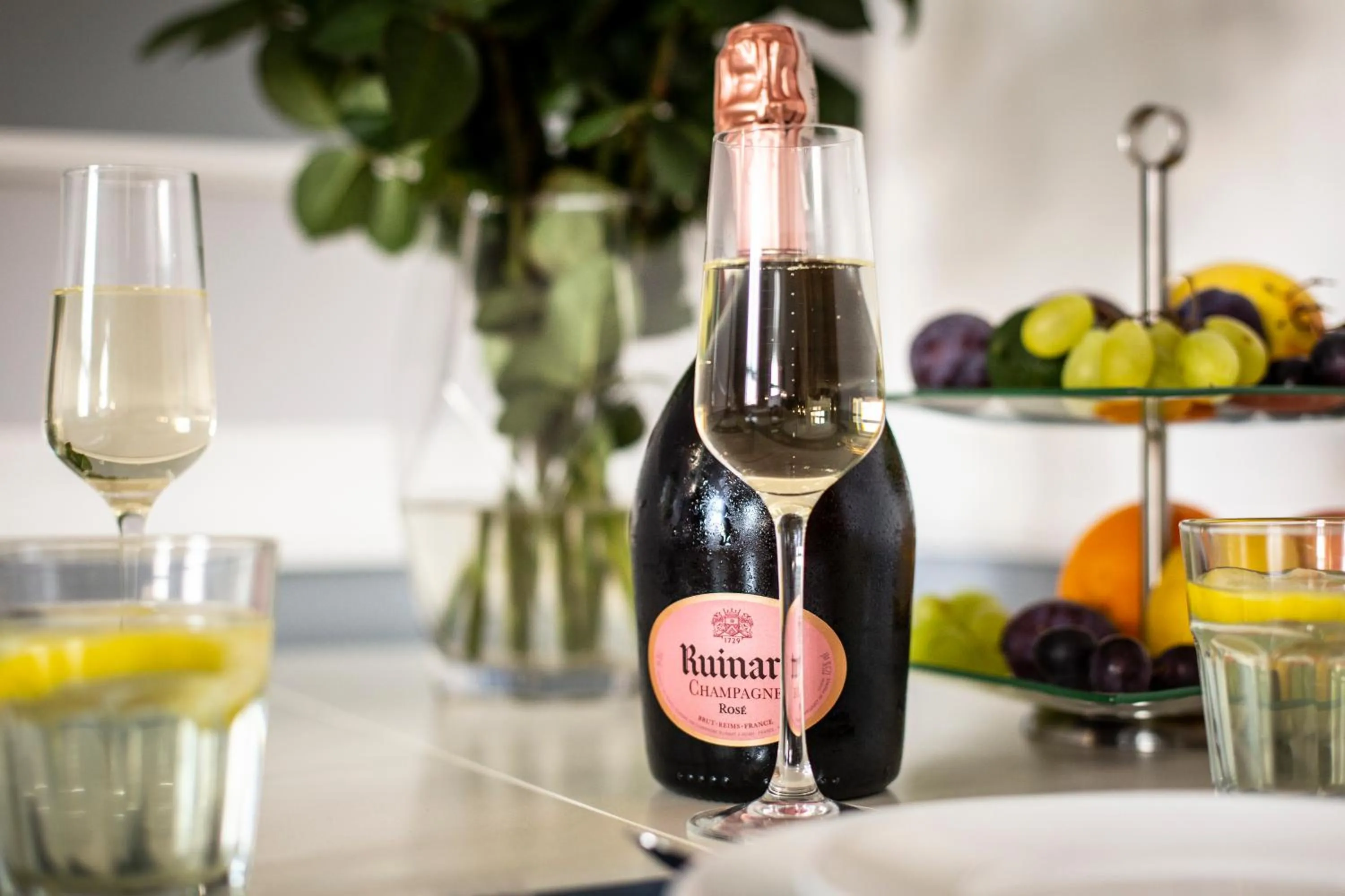 Decorative detail in Main Square Apartments