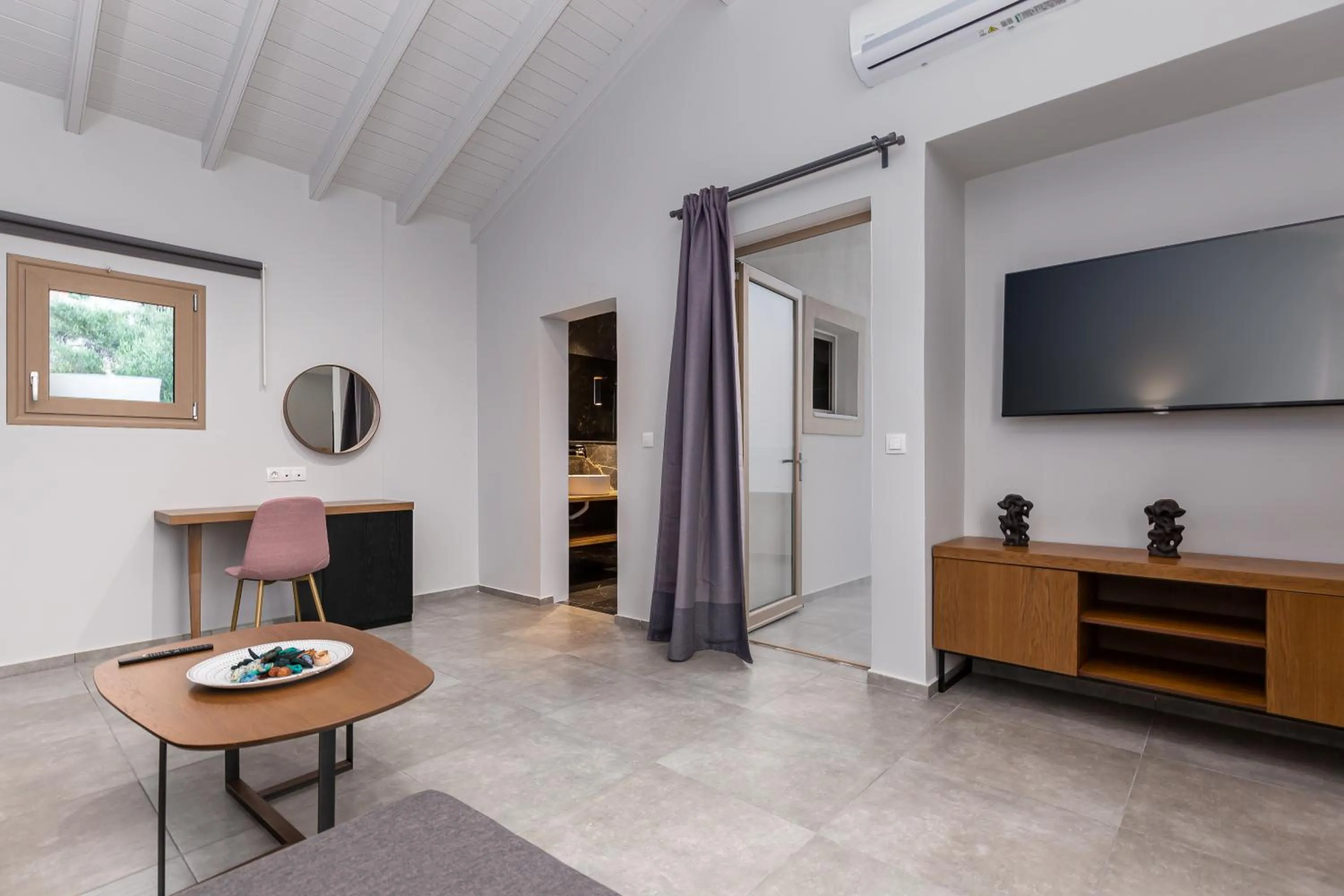 TV and multimedia in Anasa Corfu