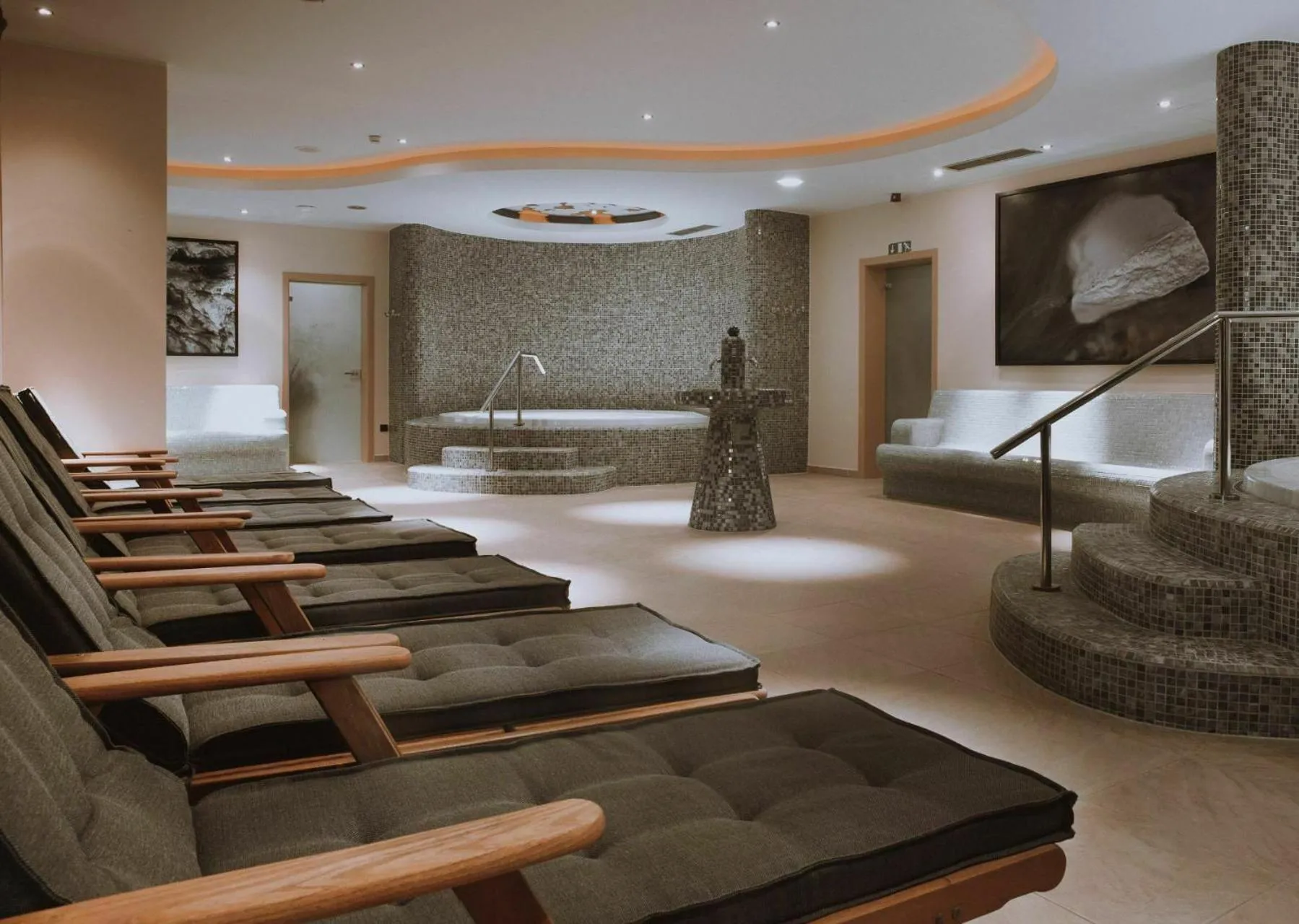 Hot Tub in Hotel Arena Maribor