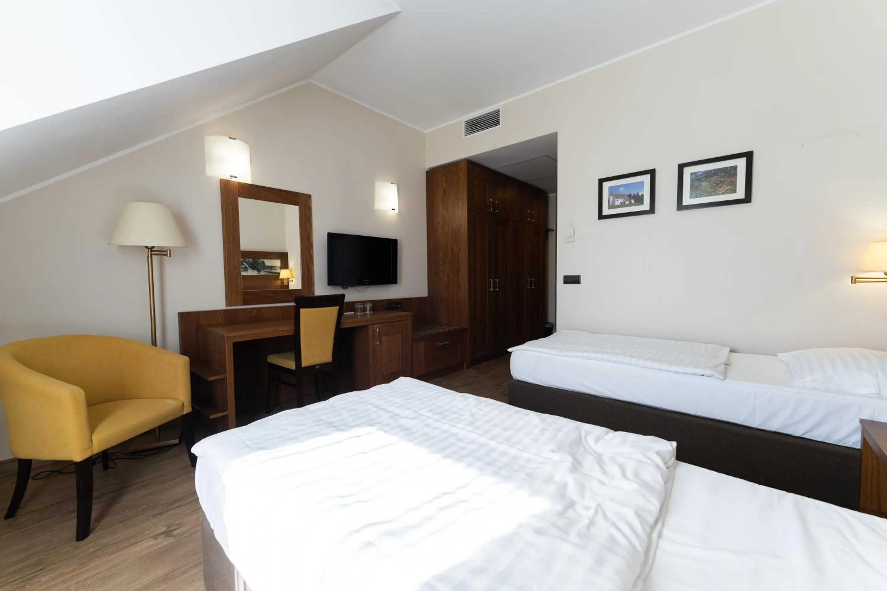 Bed in Hotel Arena Maribor