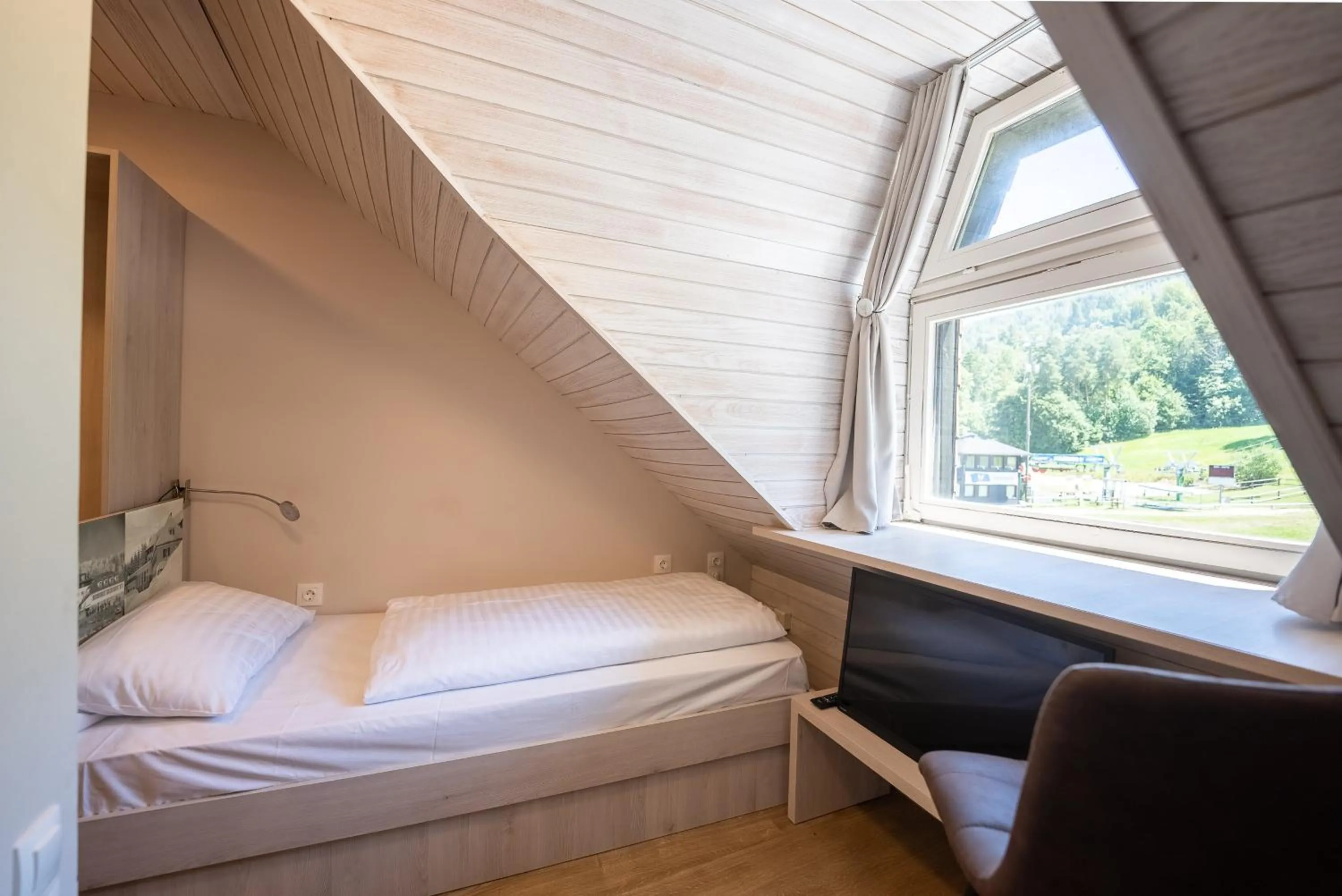 Bed in Hotel Arena Maribor