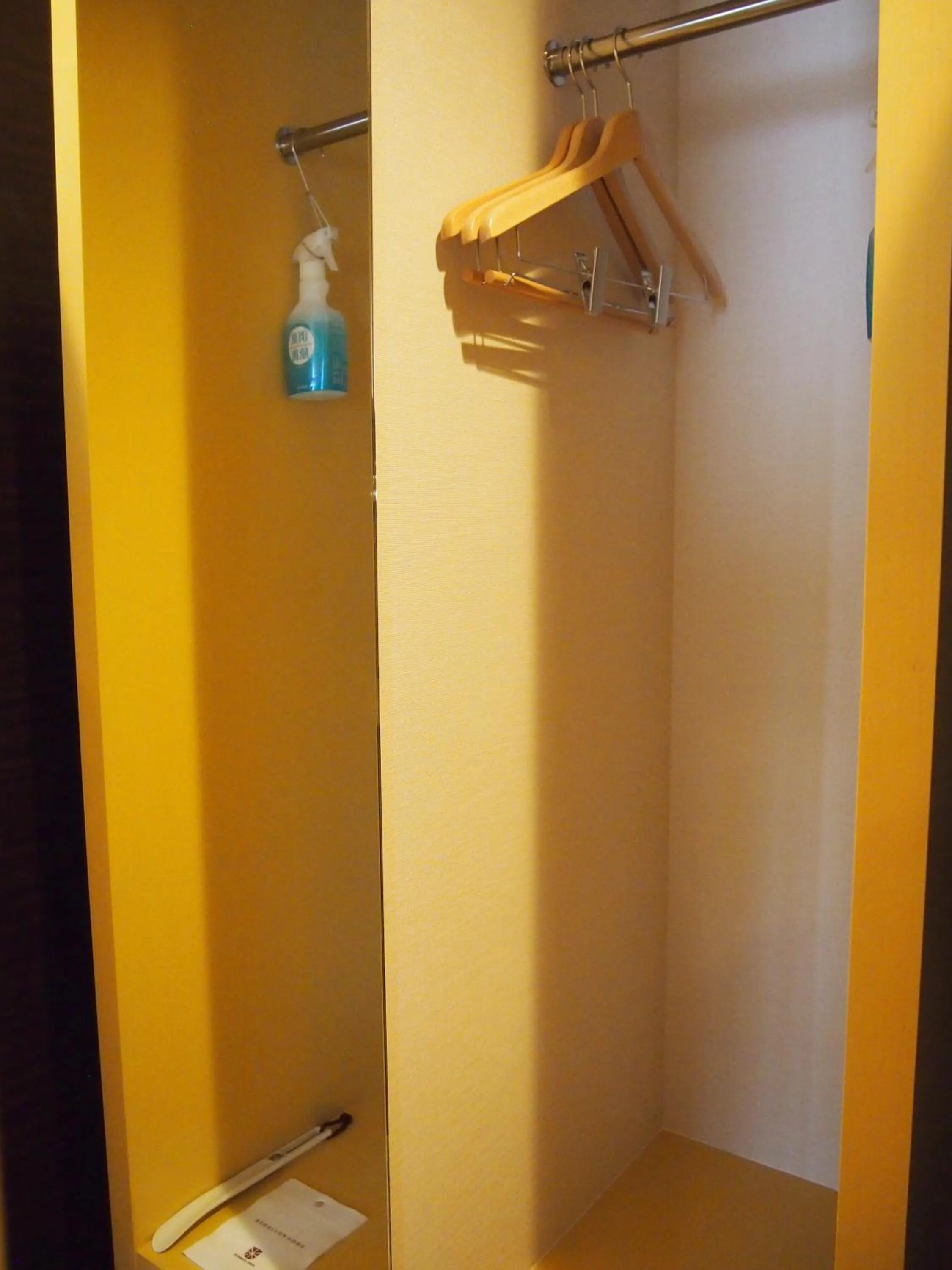 Decorative detail in Hotel Sunroute Kumamoto