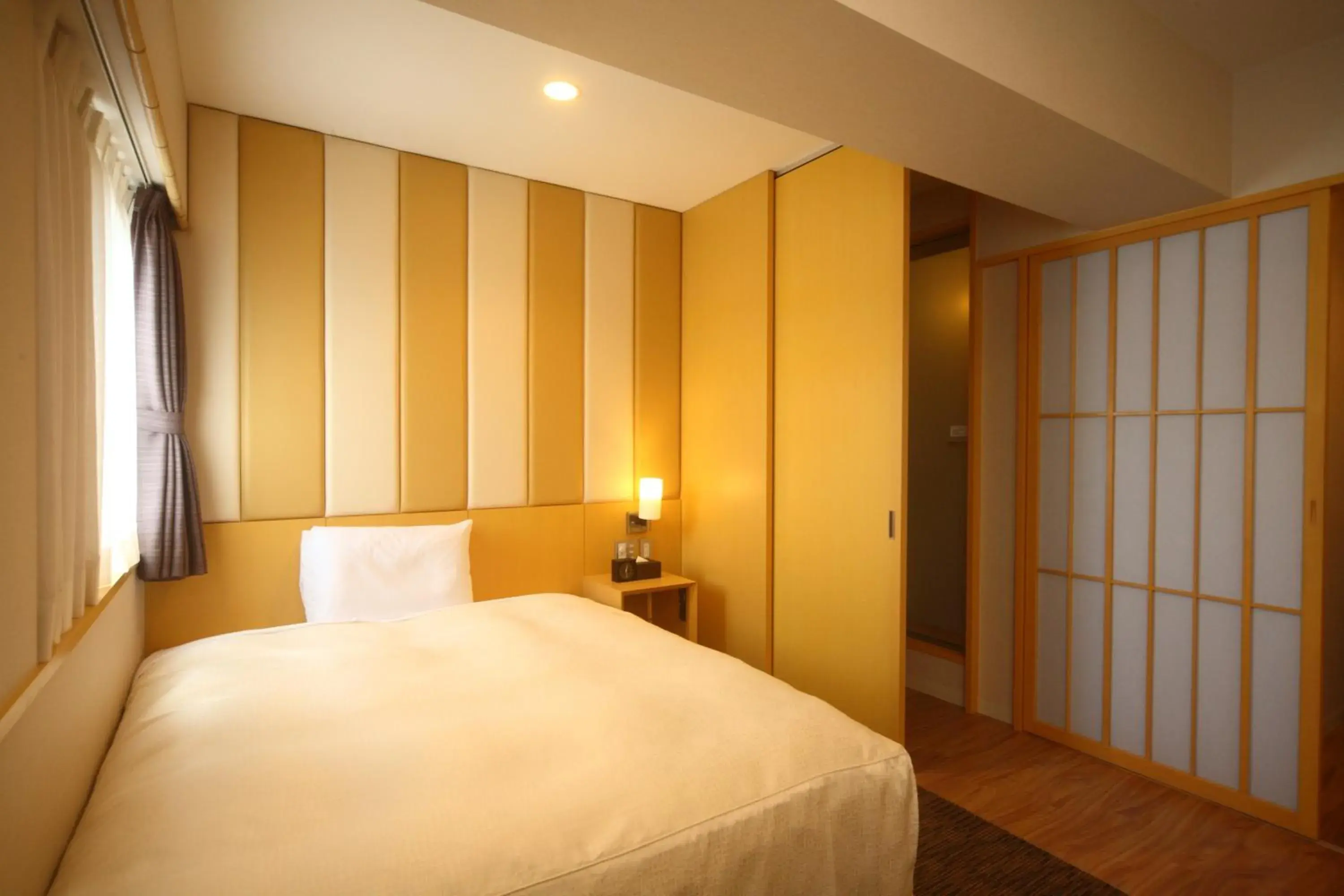 Deluxe Single Room - single occupancy in Hotel Sunroute Kumamoto Deluxe Single Room - single occupancy in Hotel Sunroute Kumamoto