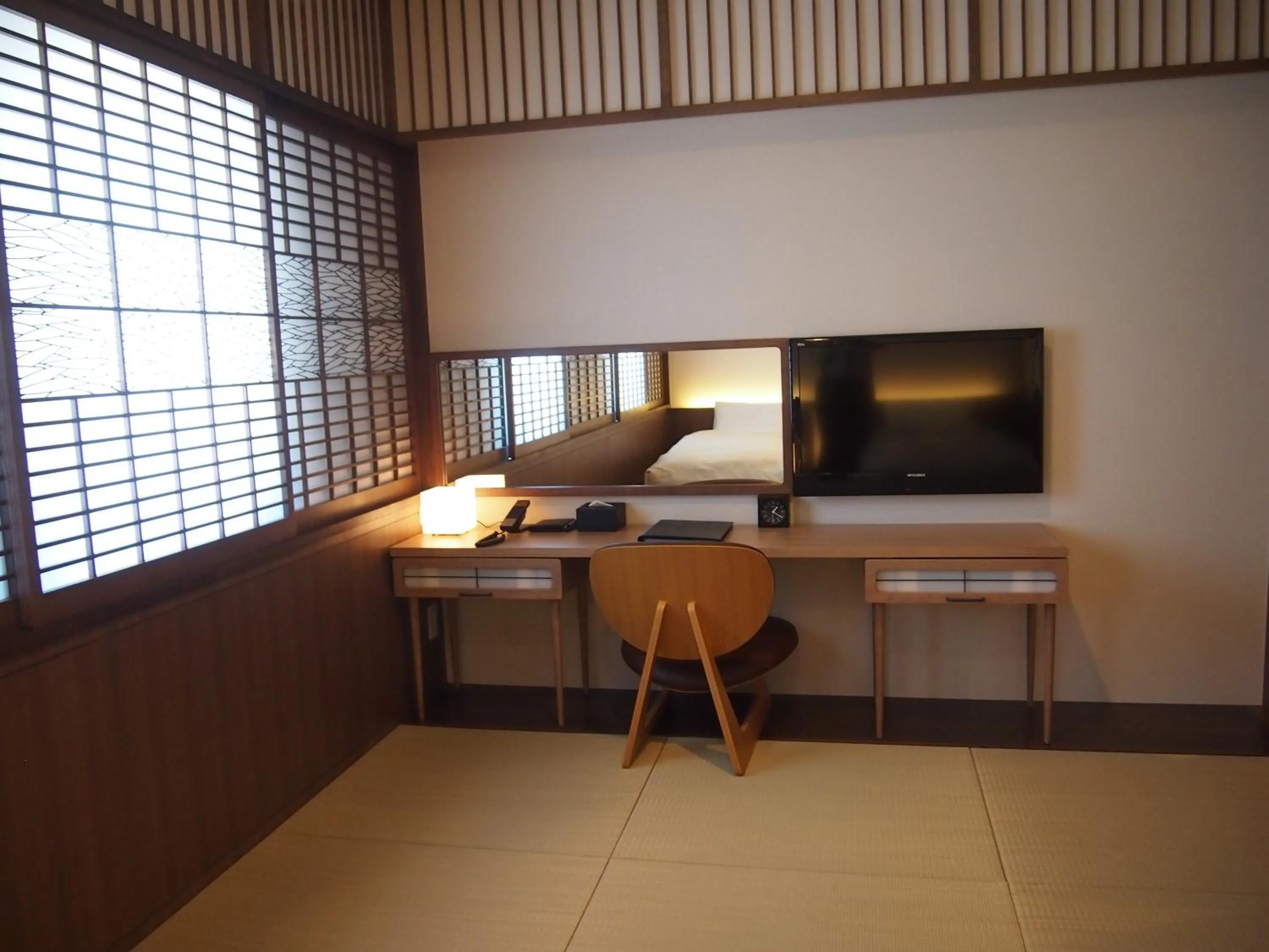 TV and multimedia in Hotel Sunroute Kumamoto