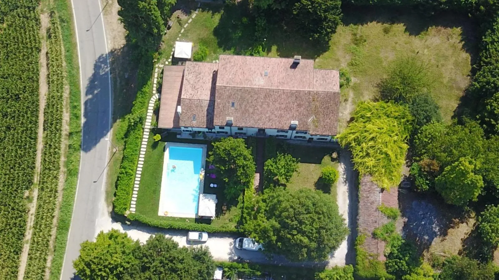 Bird's eye view in La Celeste Galeria