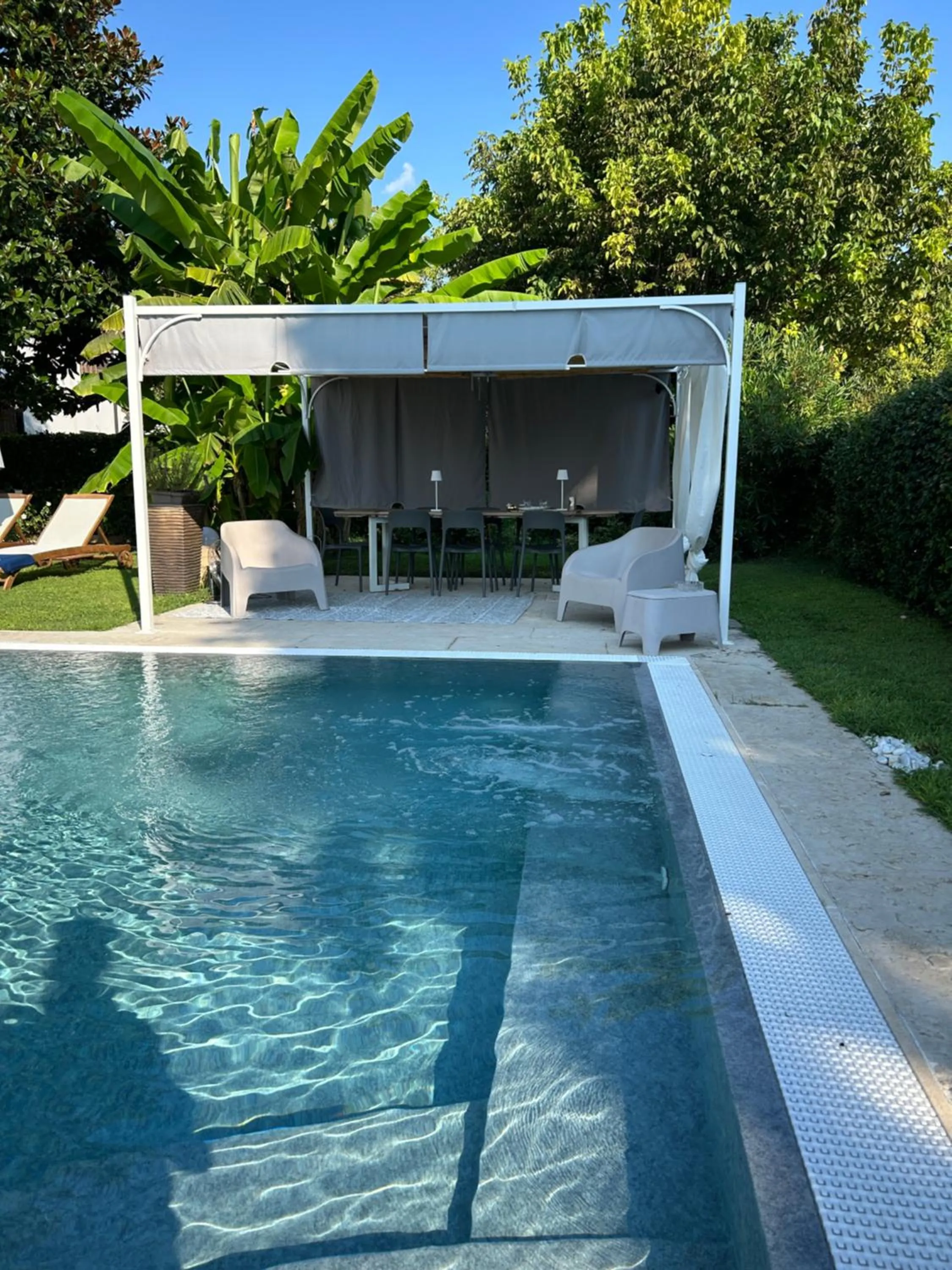 Restaurant/places to eat in La Celeste Galeria