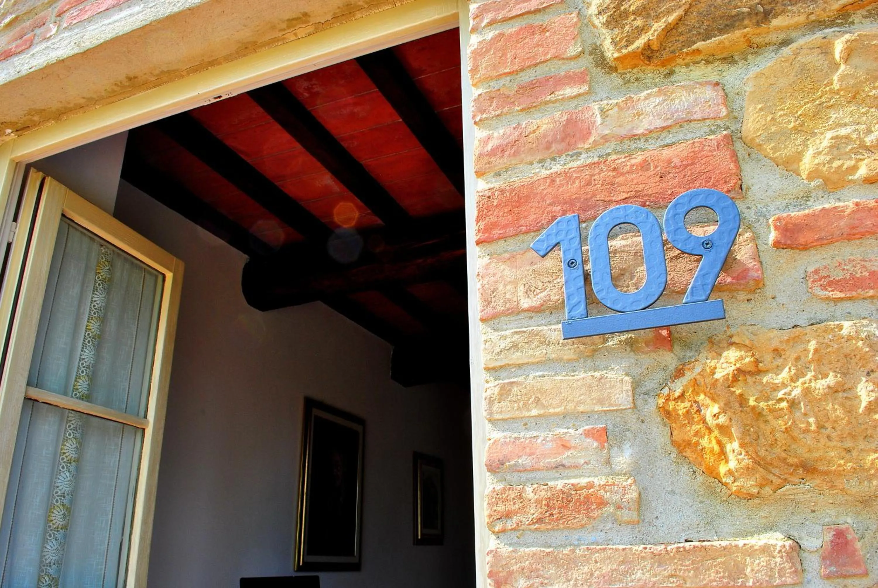 Facade/entrance in Borgo Di Collelungo