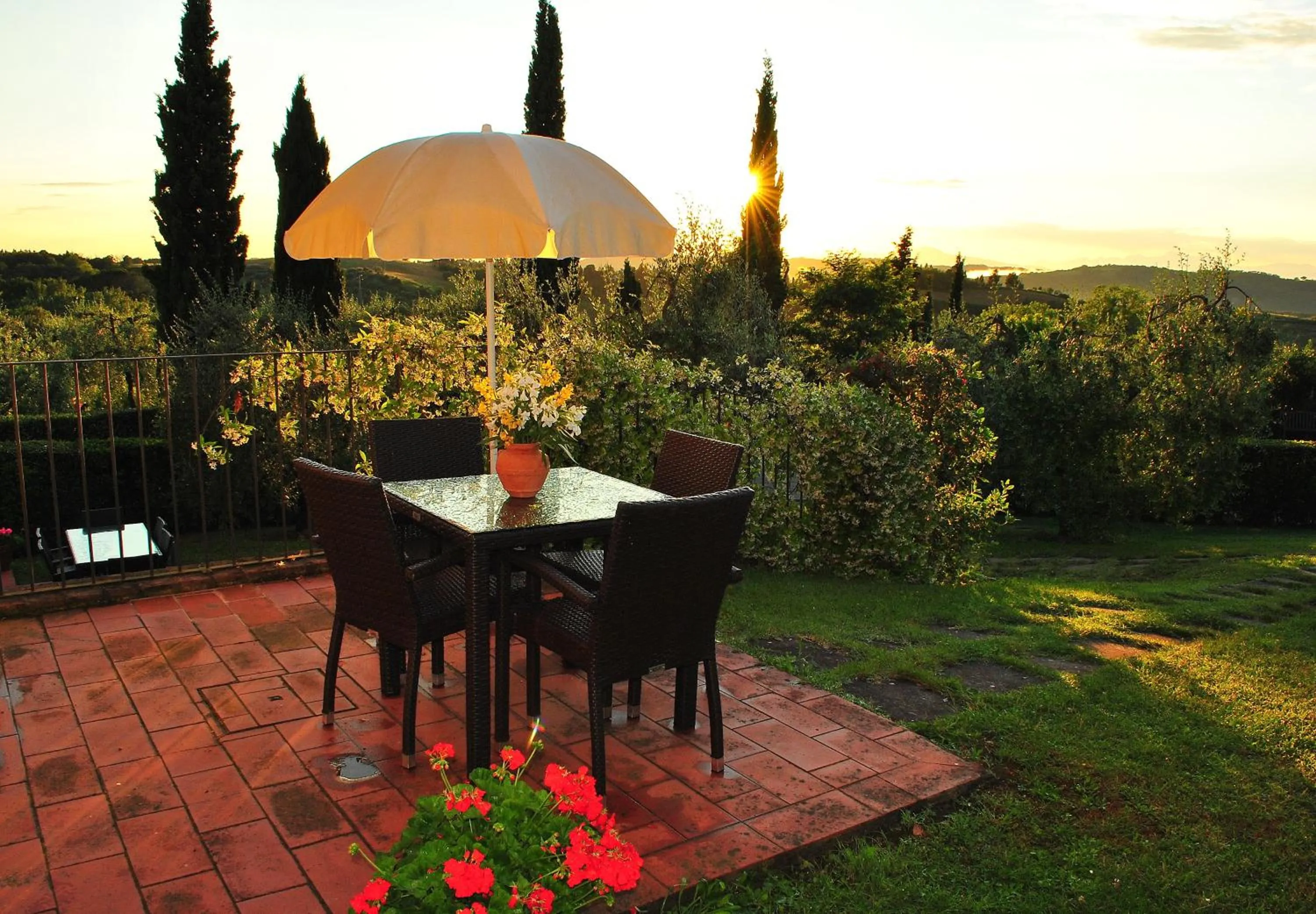 Patio in Borgo Di Collelungo