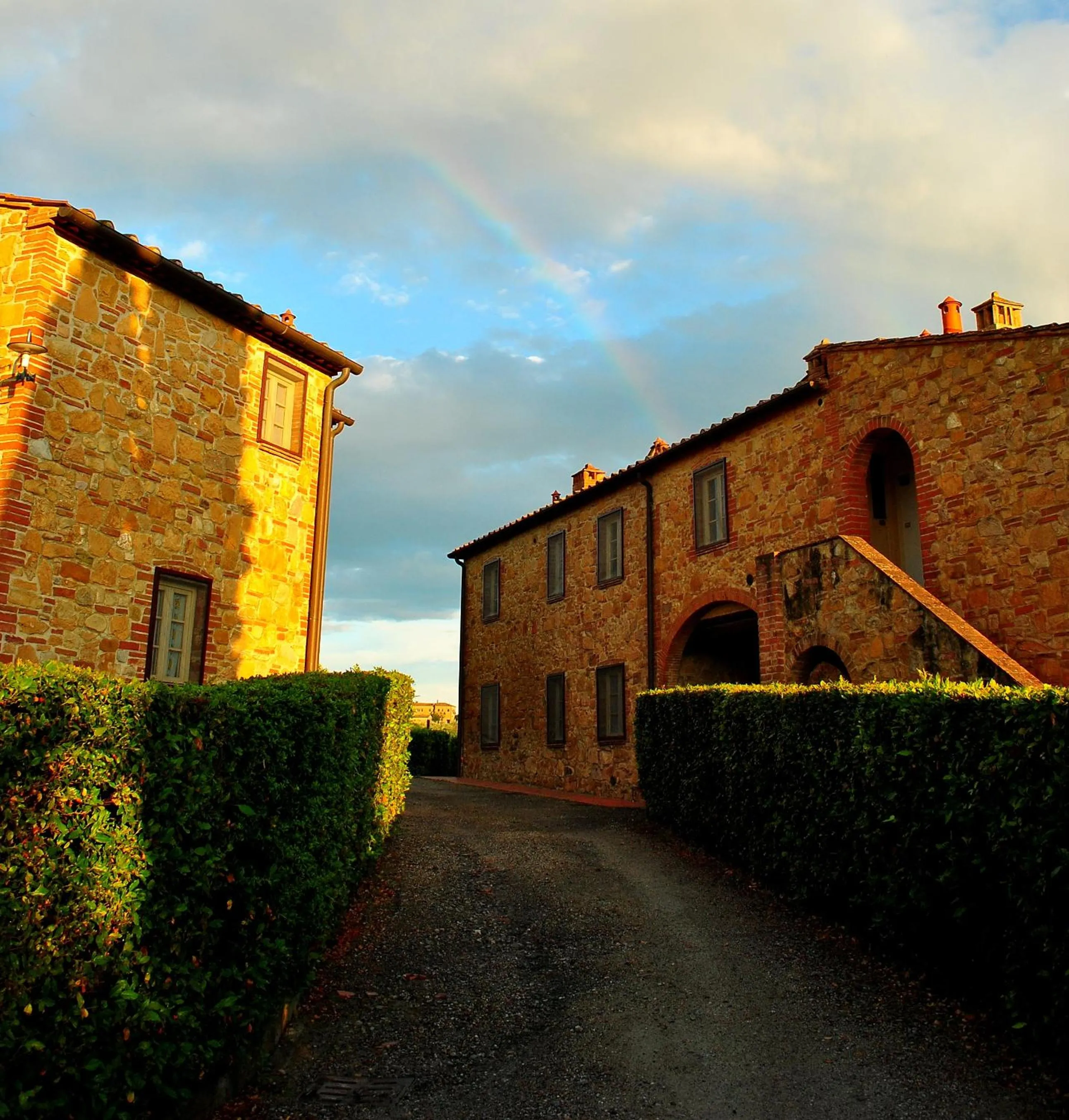 Property building in Borgo Di Collelungo
