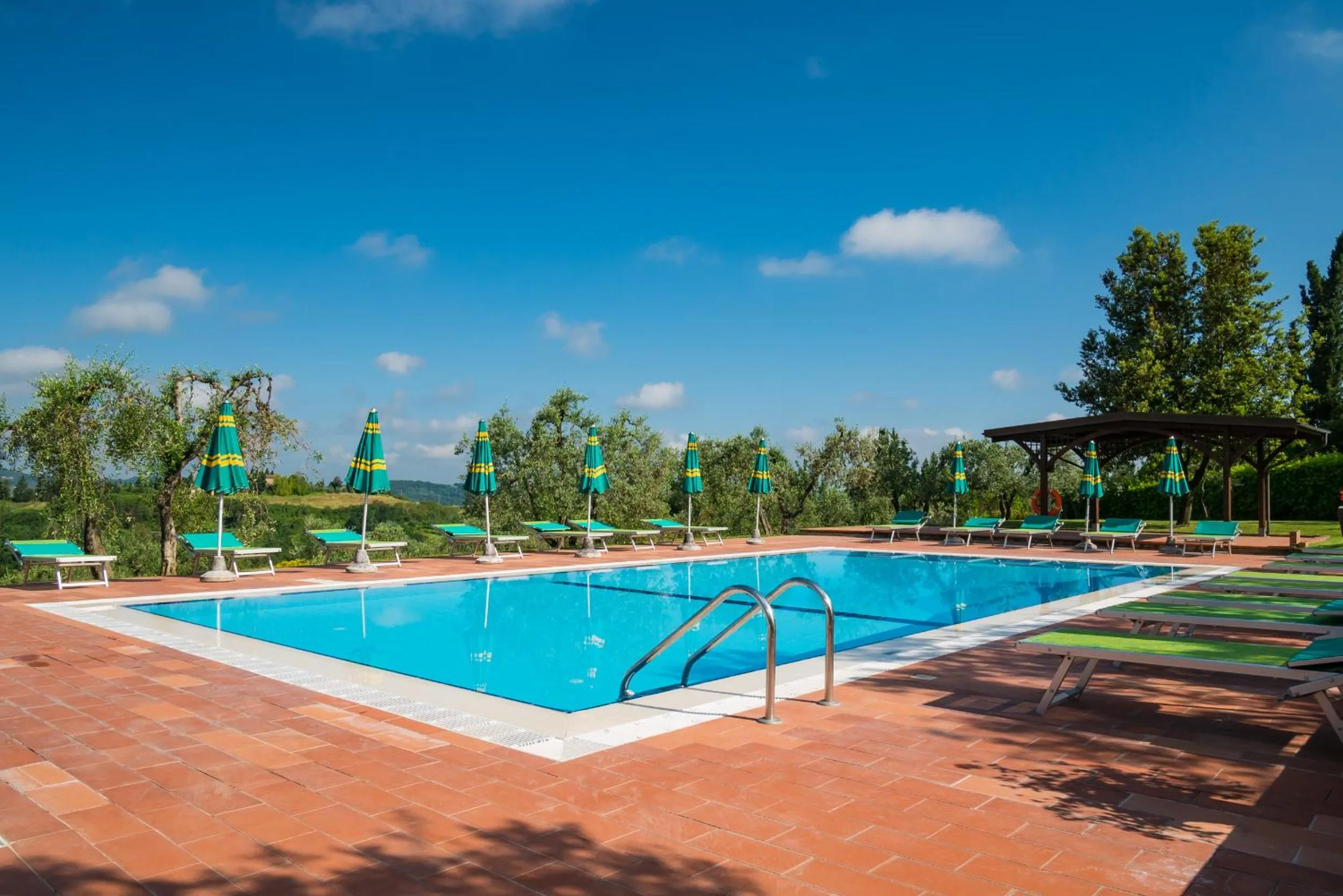 Swimming pool in Borgo Di Collelungo