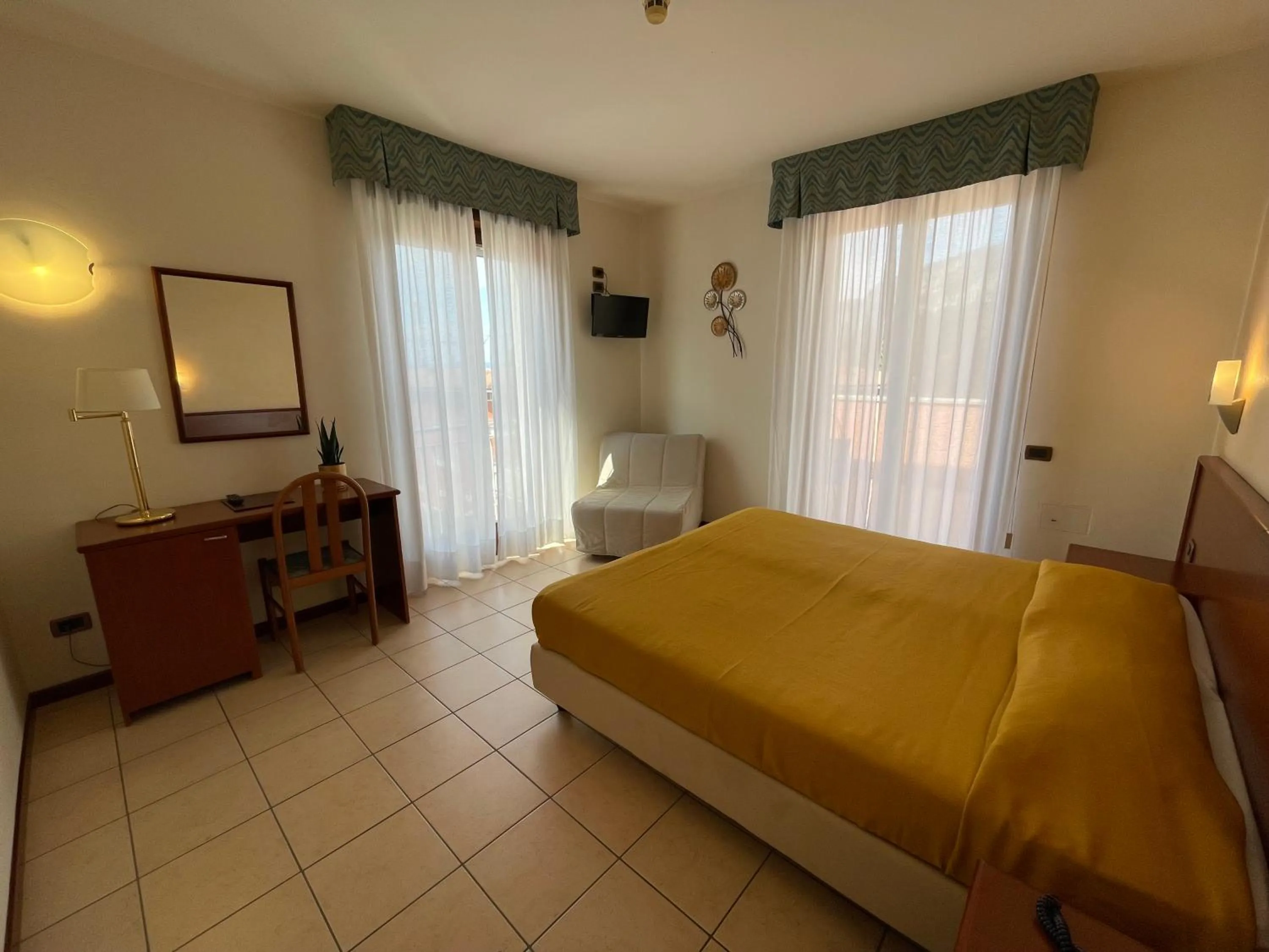 Bed in Hotel Virginia