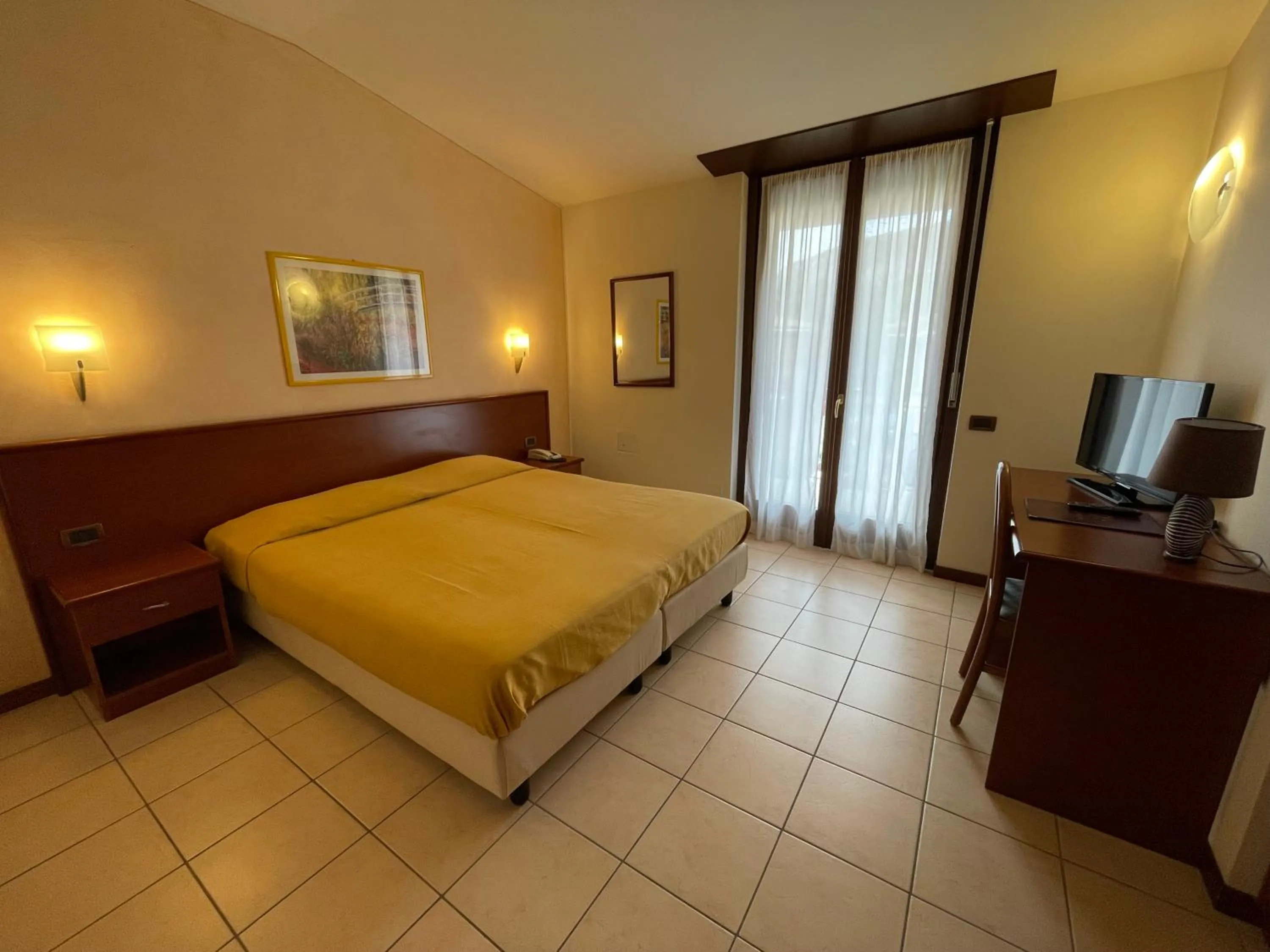 Bed in Hotel Virginia