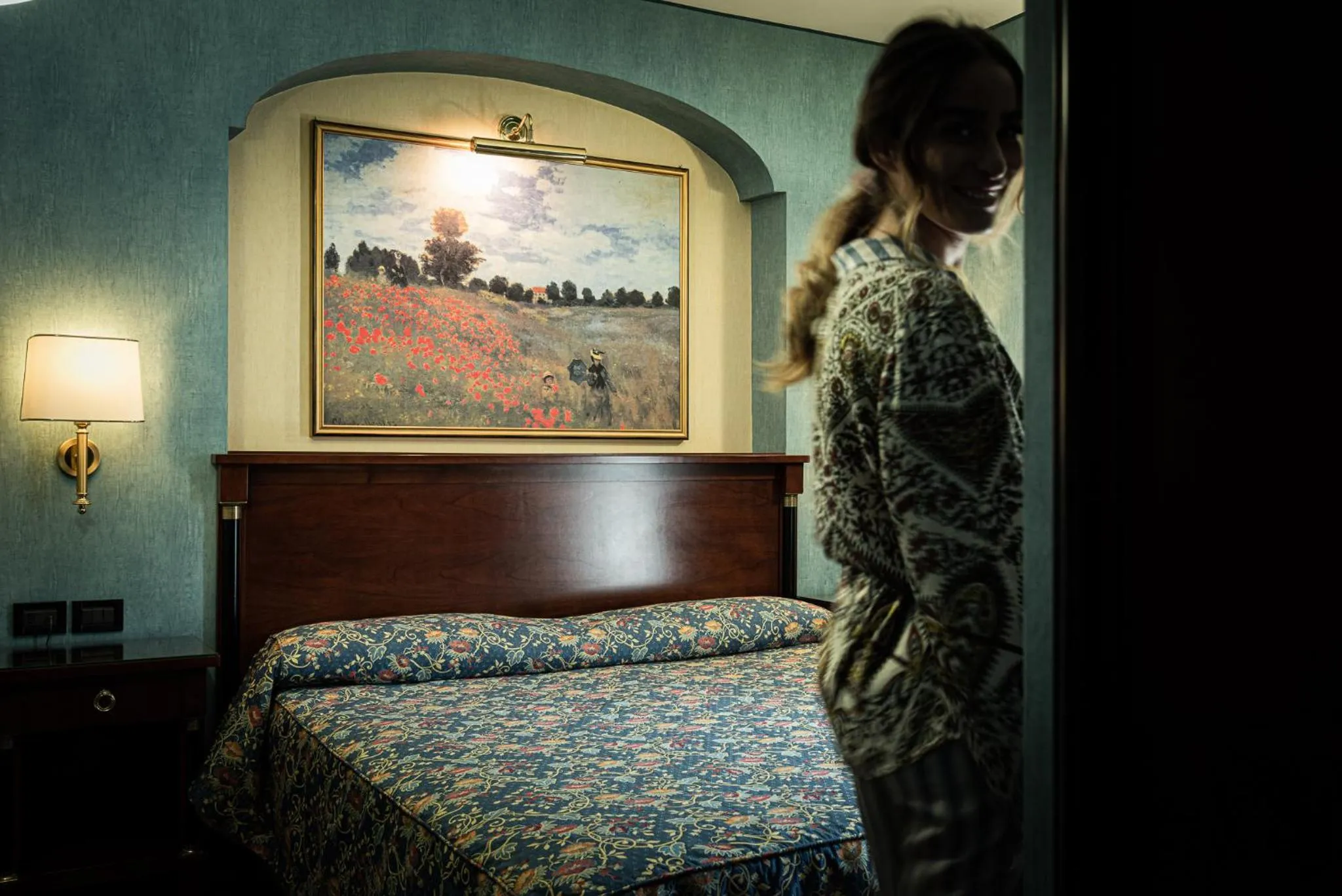 Bed in Hotel Petite Fleur