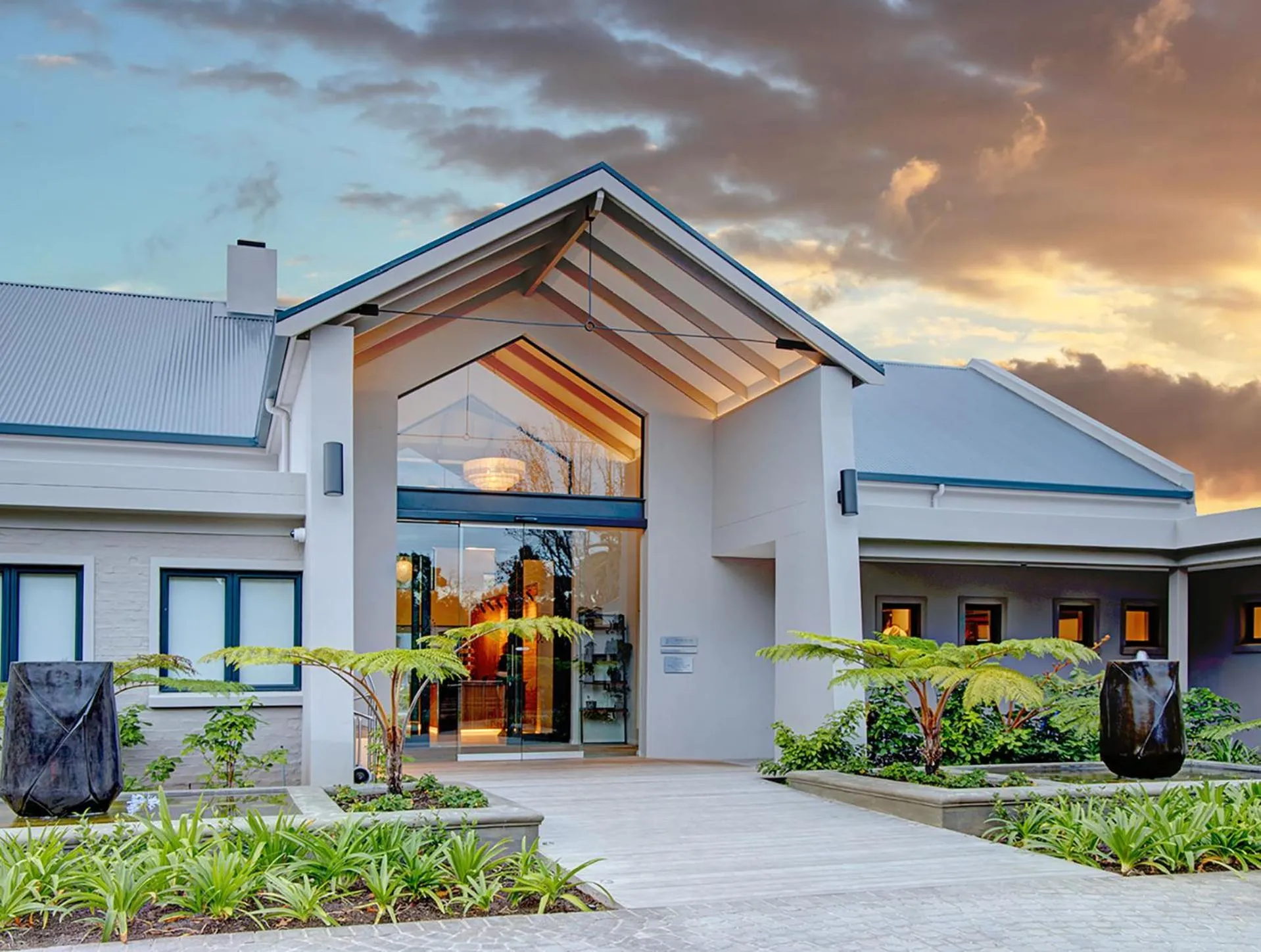 Property building in Knysna Hollow Country Estate